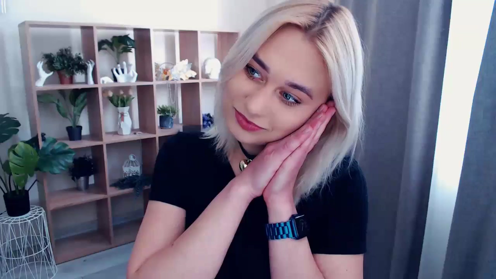Gallery image thumbnail from Kukla_kolduna's myfreecams stream on, 05/16/2024, 12:55 image 18 of 20