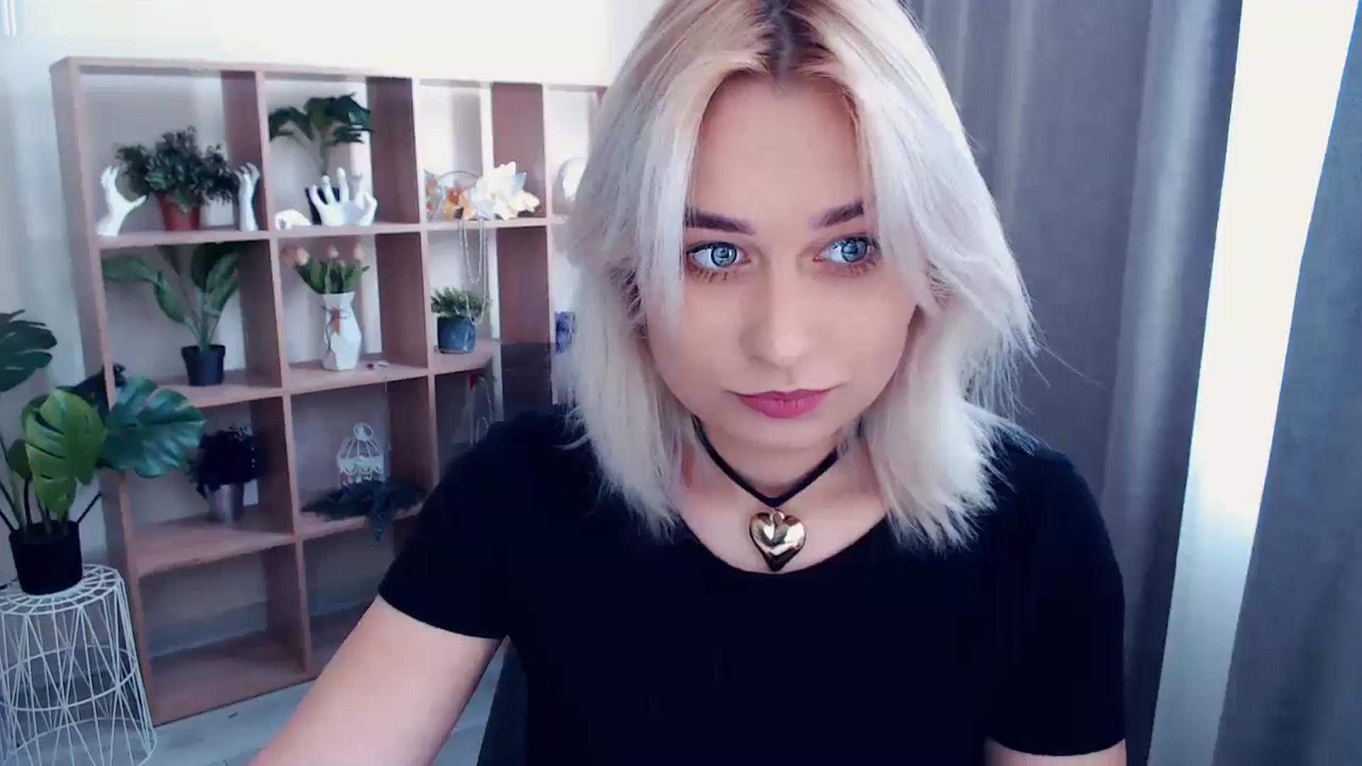 Gallery image thumbnail from Kukla_kolduna's myfreecams stream on, 05/16/2024, 13:46 image 4 of 20