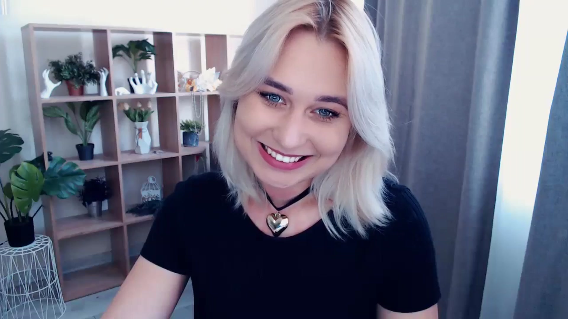 Gallery image thumbnail from Kukla_kolduna's myfreecams stream on, 05/16/2024, 13:46 image 15 of 20