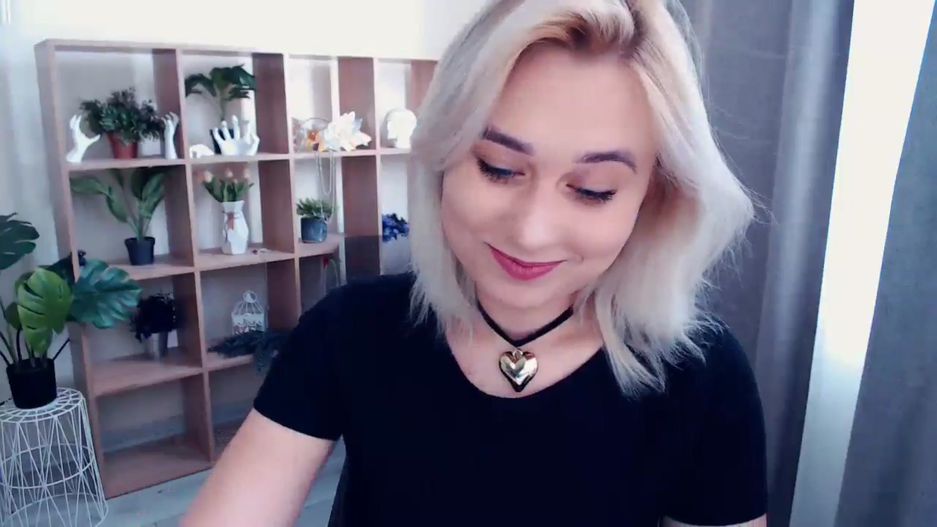 Gallery image thumbnail from Kukla_kolduna's myfreecams stream on, 05/16/2024, 13:46 image 2 of 20