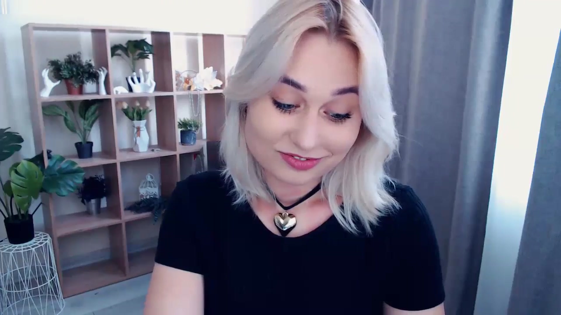 Gallery image thumbnail from Kukla_kolduna's myfreecams stream on, 05/16/2024, 13:46 image 14 of 20