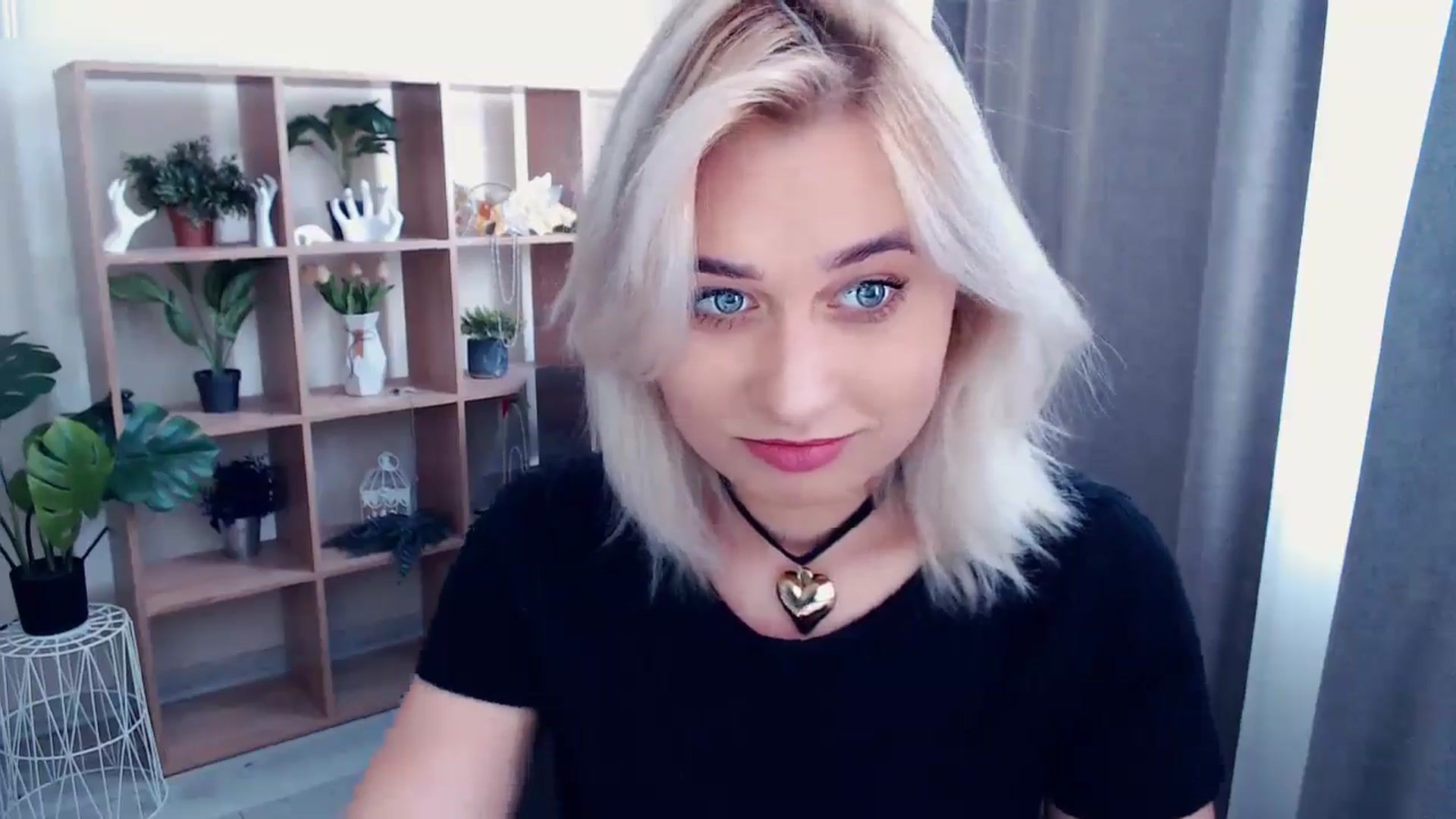 Gallery image thumbnail from Kukla_kolduna's myfreecams stream on, 05/16/2024, 13:46 image 3 of 20