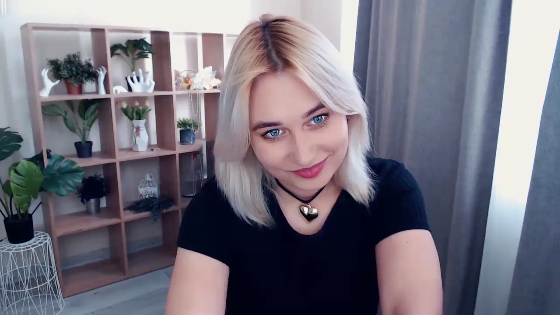 Gallery image thumbnail from Kukla_kolduna's myfreecams stream on, 05/16/2024, 14:48 image 15 of 20