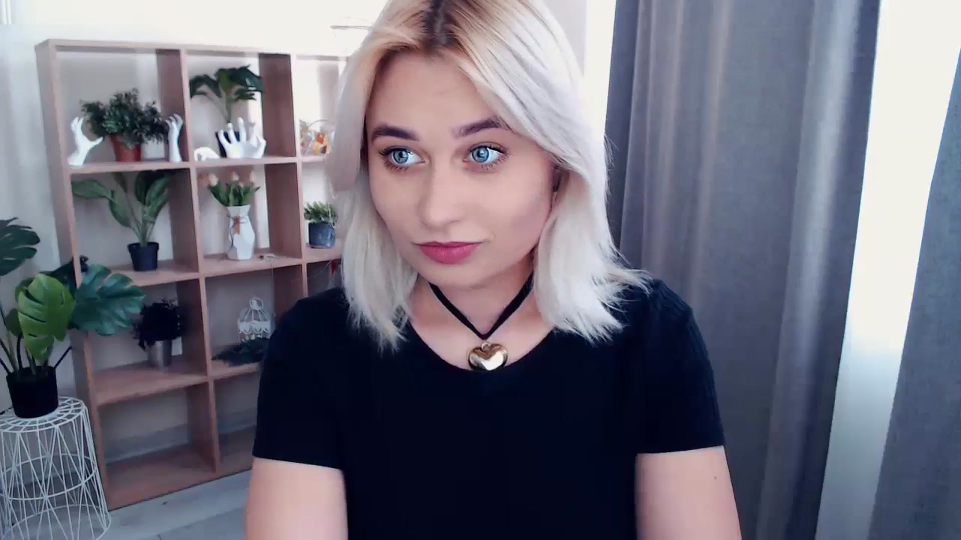 Gallery image thumbnail from Kukla_kolduna's myfreecams stream on, 05/16/2024, 14:48 image 9 of 20