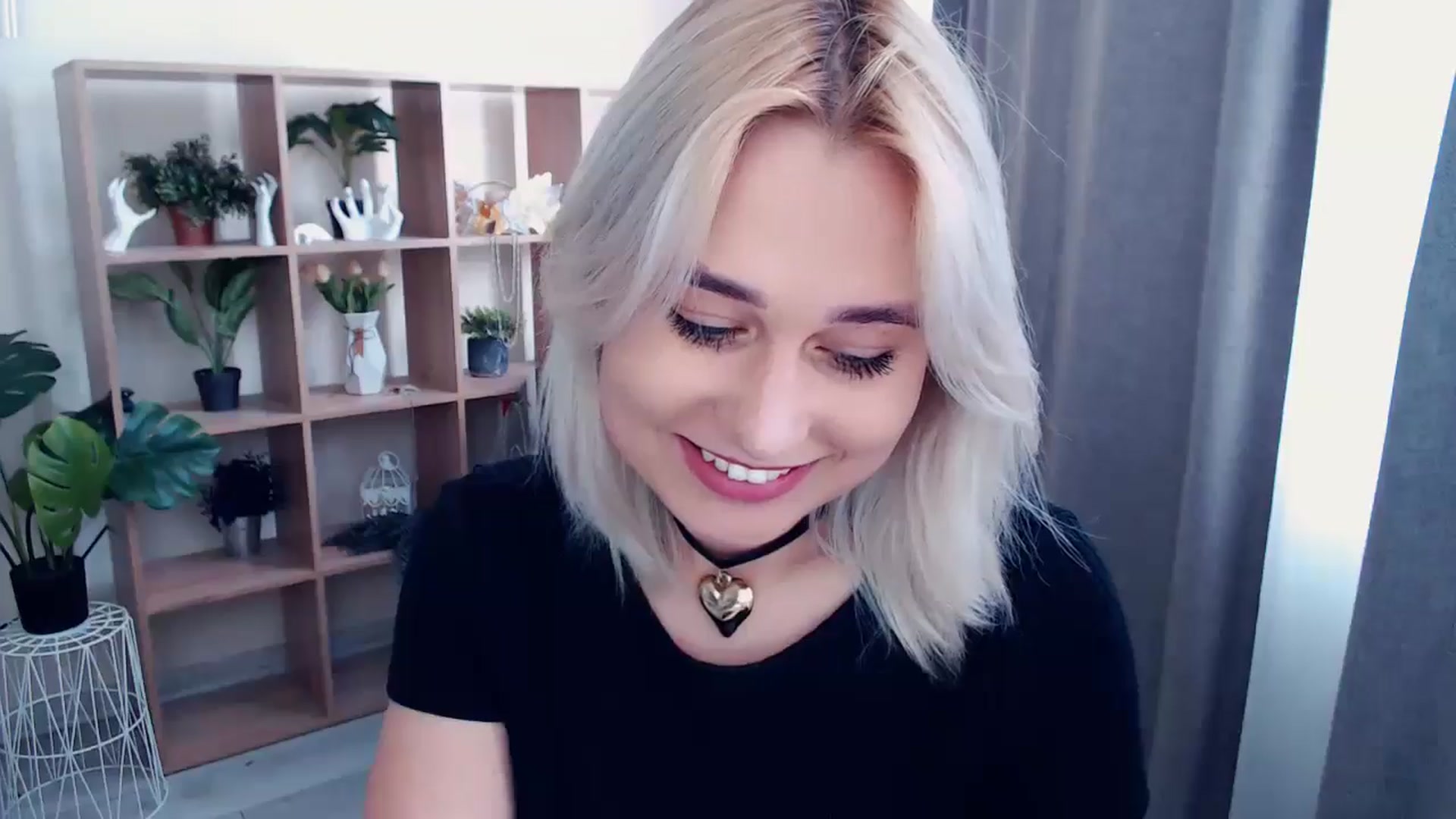 Gallery image thumbnail from Kukla_kolduna's myfreecams stream on, 05/16/2024, 14:48 image 5 of 20