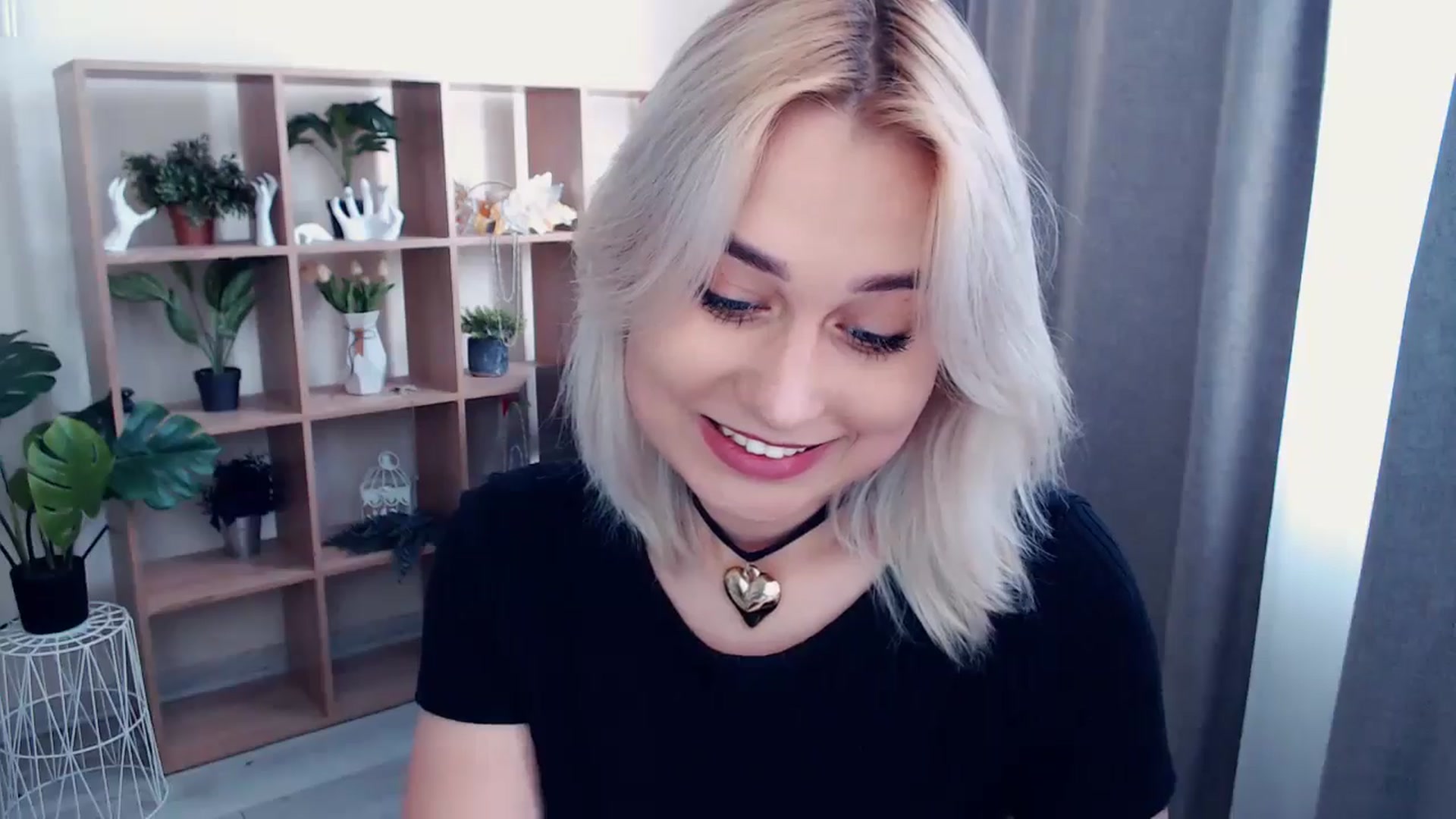 Gallery image thumbnail from Kukla_kolduna's myfreecams stream on, 05/16/2024, 14:48 image 6 of 20