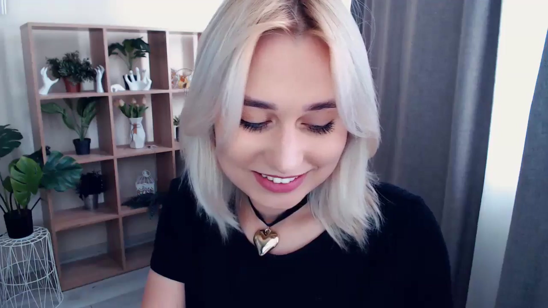 Gallery image thumbnail from Kukla_kolduna's myfreecams stream on, 05/16/2024, 14:48 image 19 of 20