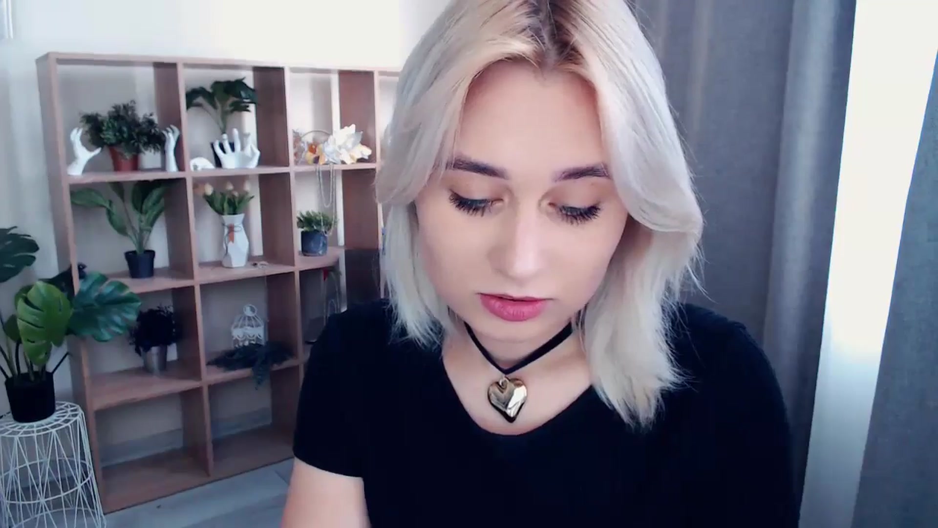 Gallery image thumbnail from Kukla_kolduna's myfreecams stream on, 05/16/2024, 14:59 image 18 of 20