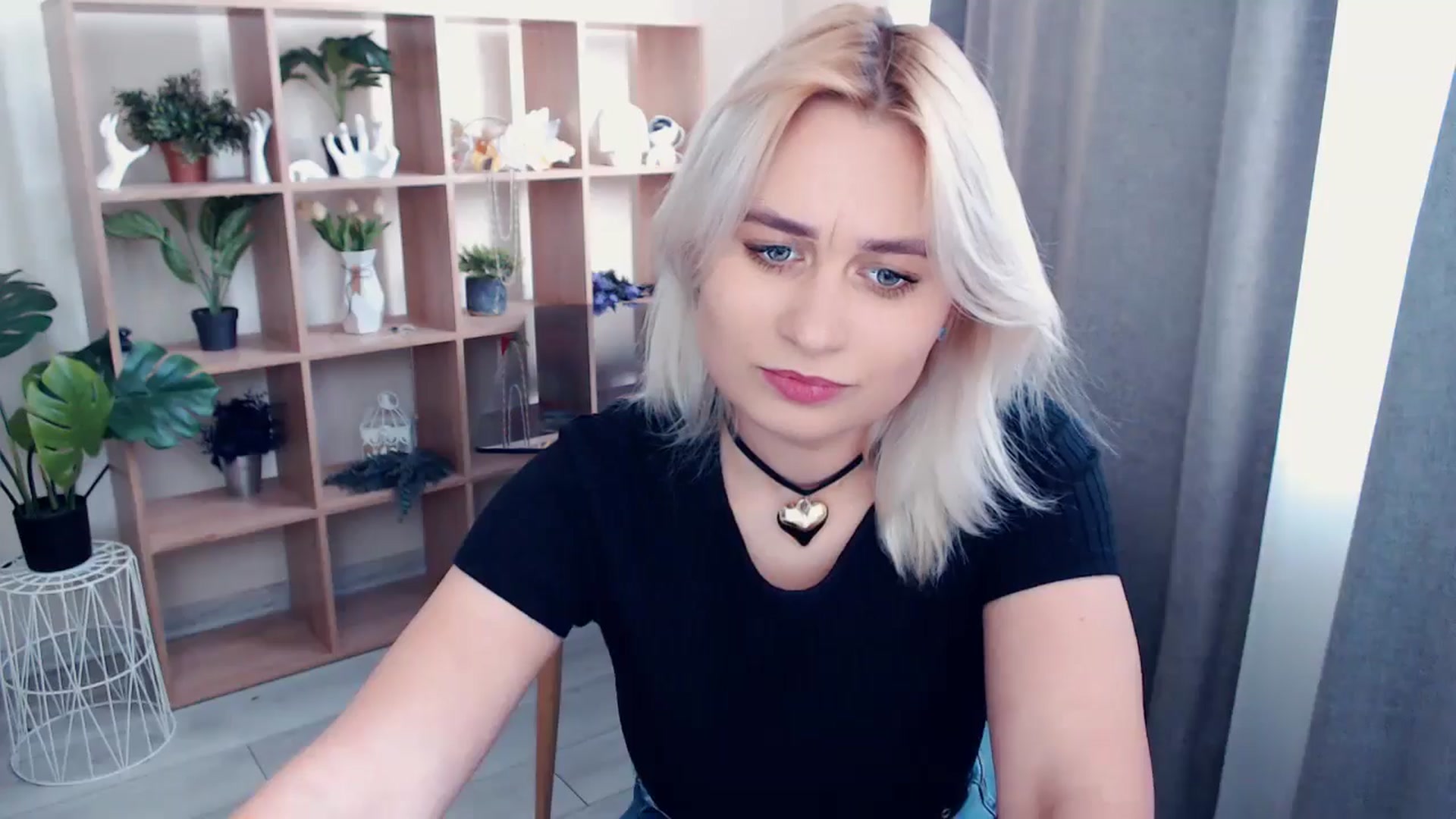 Gallery image thumbnail from Kukla_kolduna's myfreecams stream on, 05/16/2024, 14:59 image 5 of 20