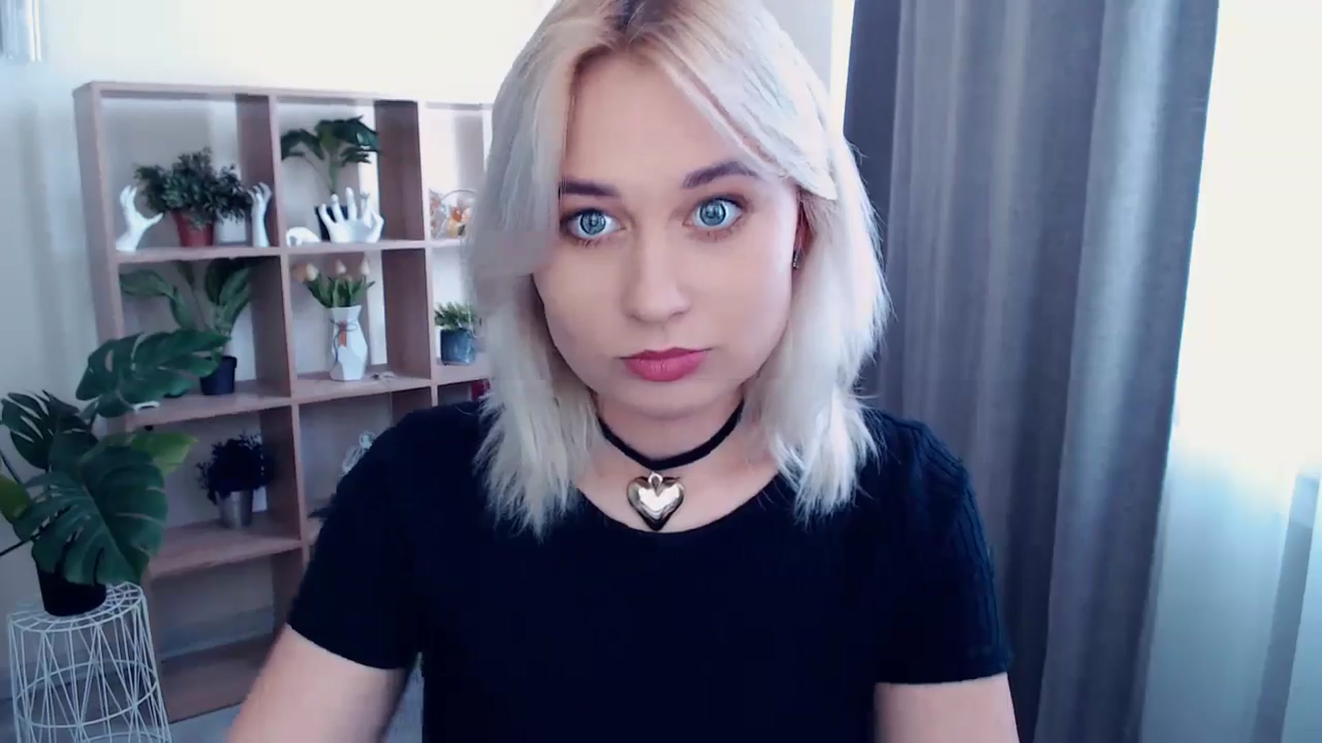 Gallery image thumbnail from Kukla_kolduna's myfreecams stream on, 05/17/2024, 11:51 image 18 of 20