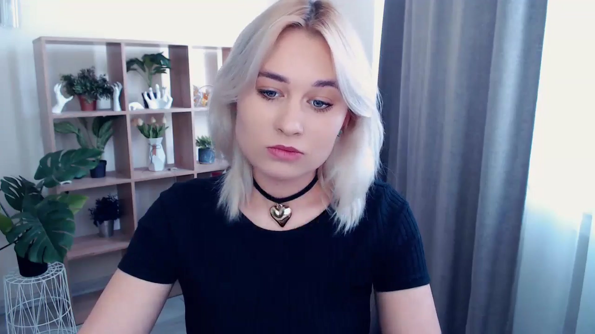 Gallery image thumbnail from Kukla_kolduna's myfreecams stream on, 05/17/2024, 11:51 image 20 of 20