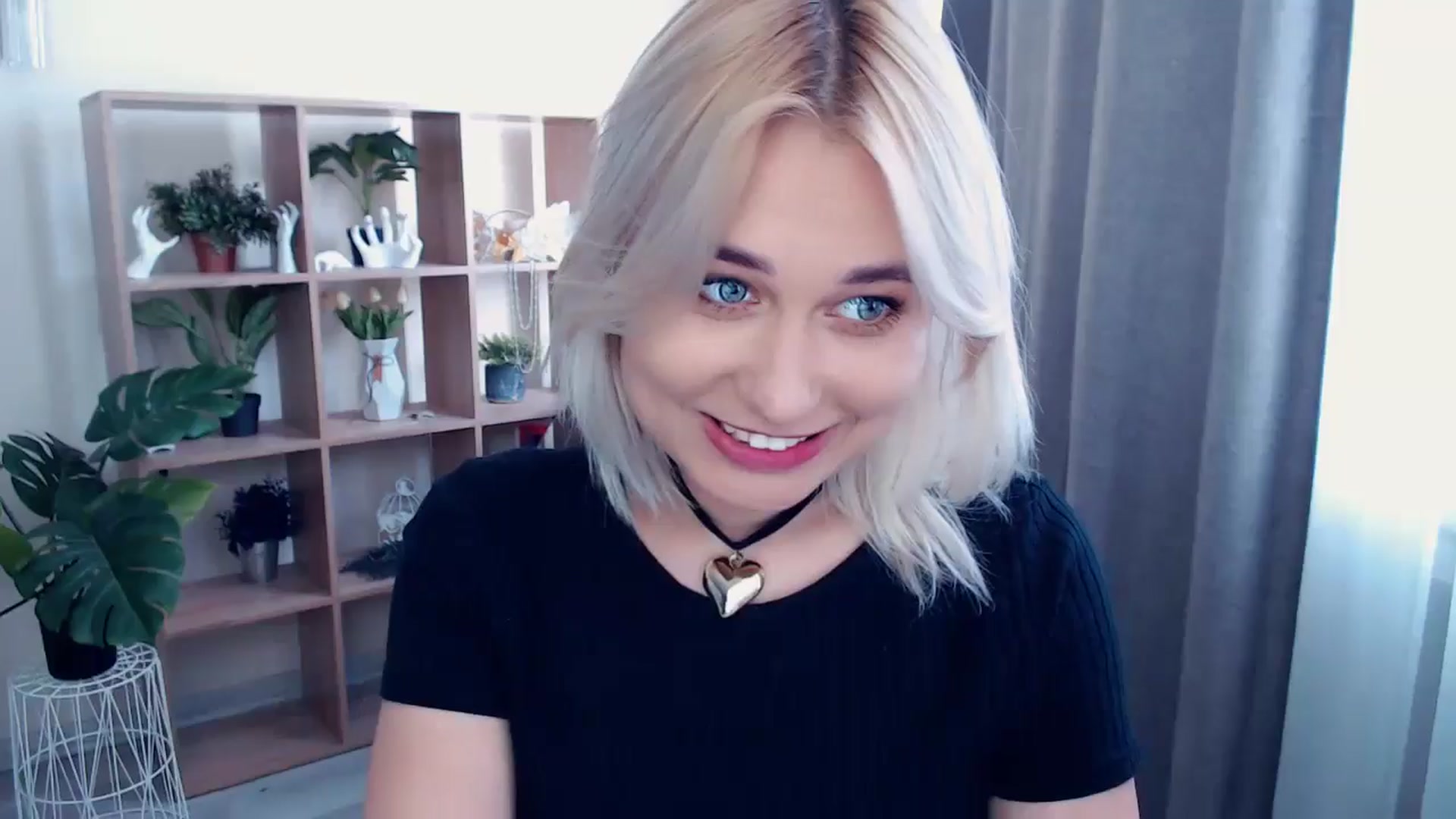 Gallery image thumbnail from Kukla_kolduna's myfreecams stream on, 05/17/2024, 13:36 image 20 of 20