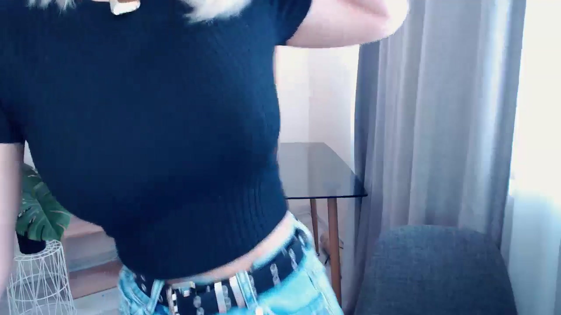 Gallery image thumbnail from Kukla_kolduna's myfreecams stream on, 05/17/2024, 13:36 image 6 of 20