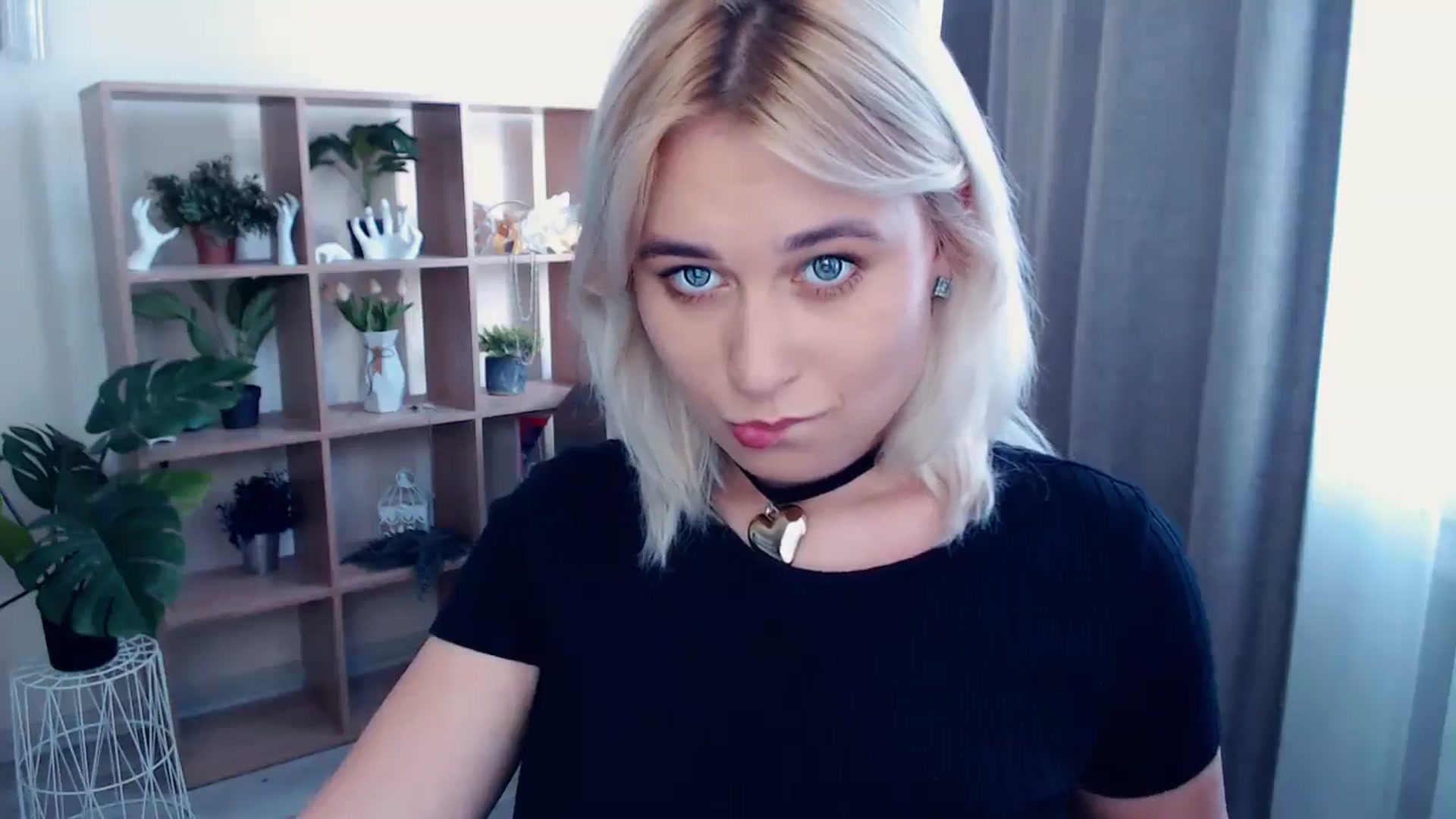 Gallery image thumbnail from Kukla_kolduna's myfreecams stream on, 05/17/2024, 15:01 image 20 of 20