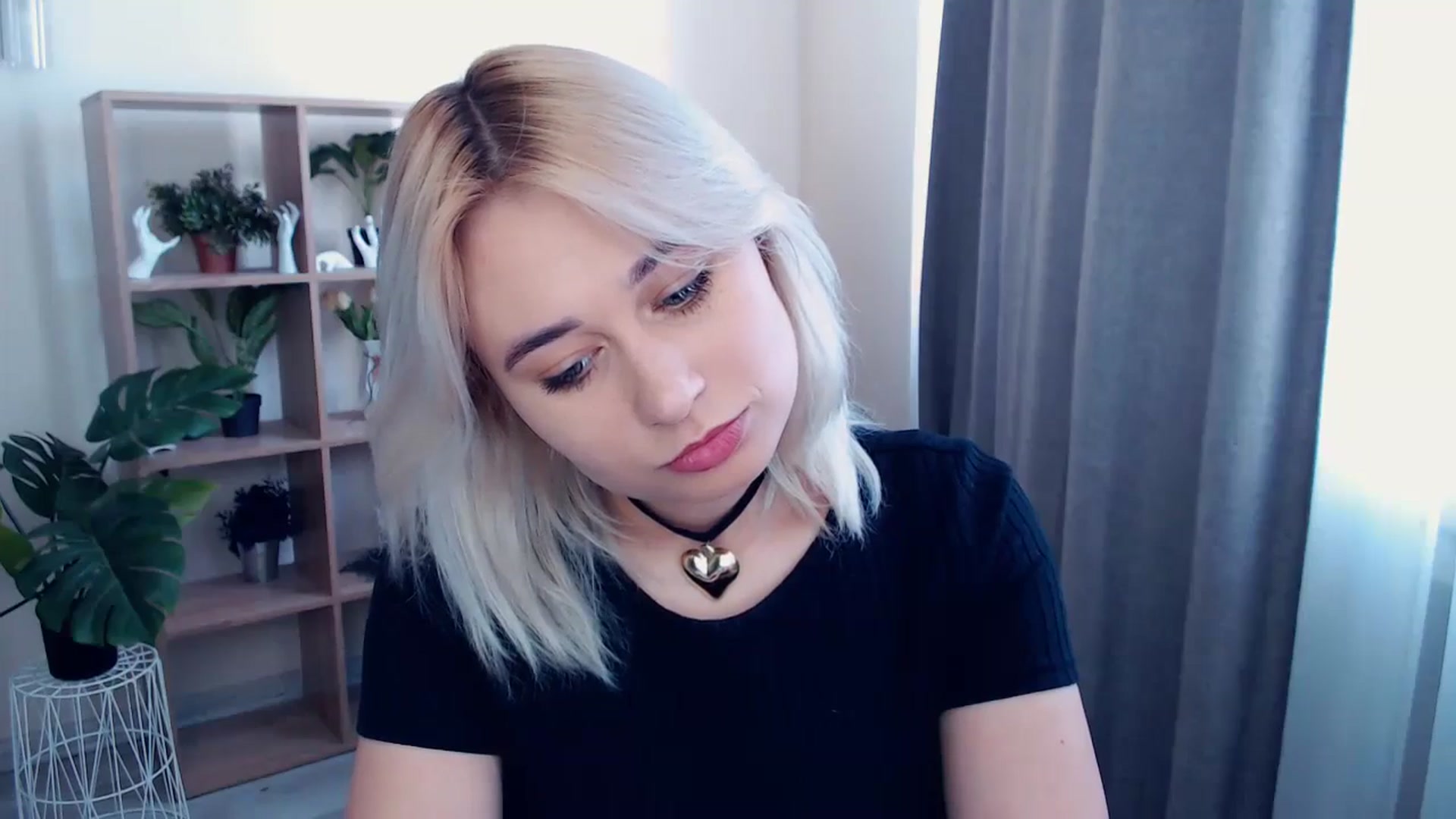Gallery image thumbnail from Kukla_kolduna's myfreecams stream on, 05/17/2024, 15:01 image 6 of 20
