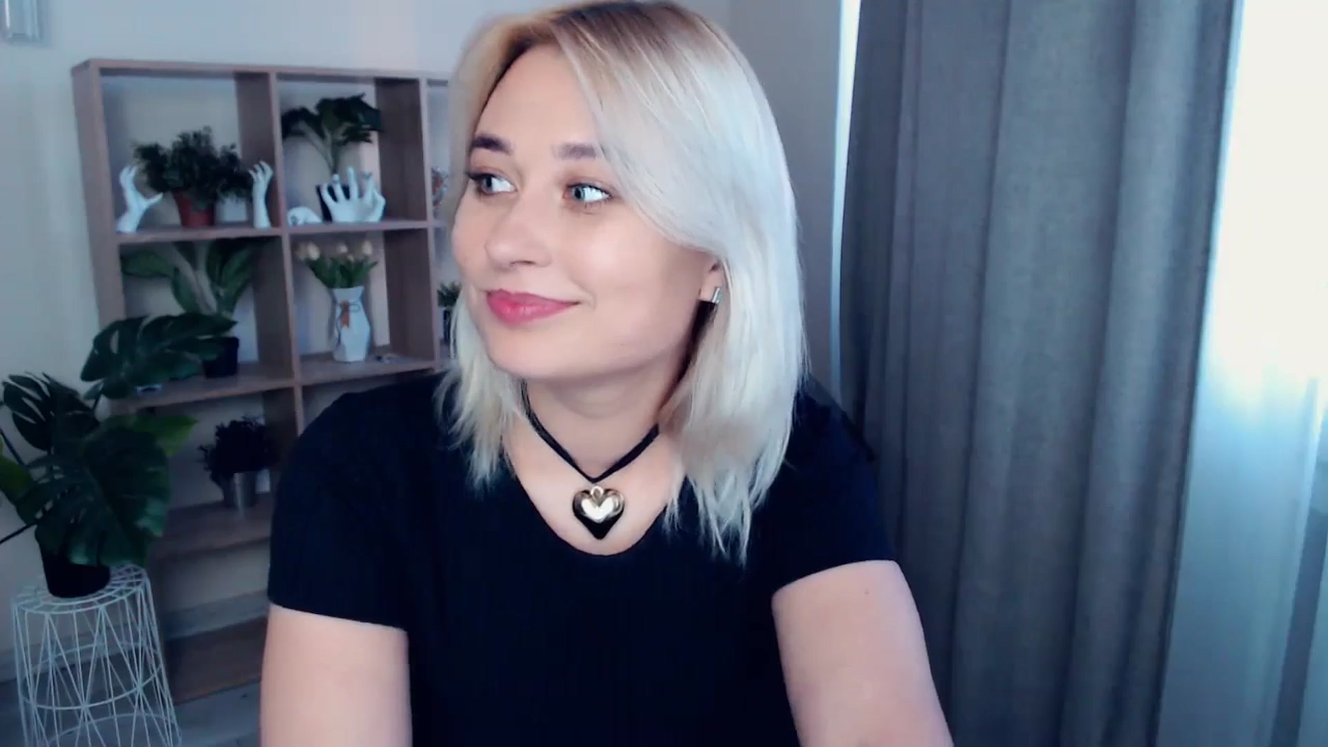 Gallery image thumbnail from Kukla_kolduna's myfreecams stream on, 05/17/2024, 17:06 image 20 of 20