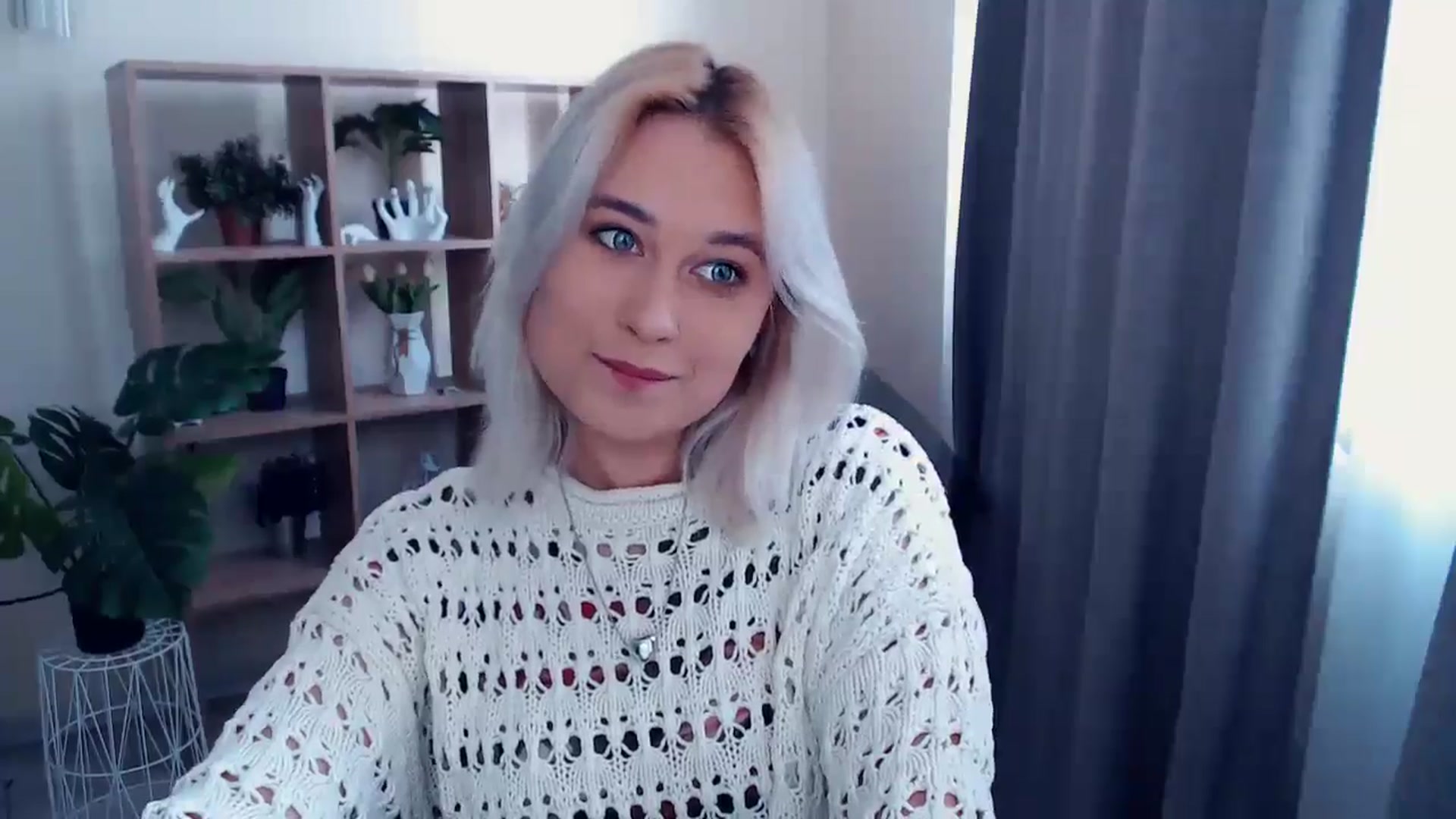 Gallery image thumbnail from Kukla_kolduna's myfreecams stream on, 05/18/2024, 13:21 image 15 of 20