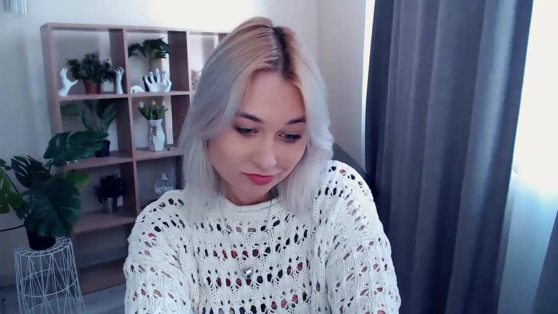 Gallery image thumbnail from Kukla_kolduna's myfreecams stream on, 05/18/2024, 13:21 image 17 of 20