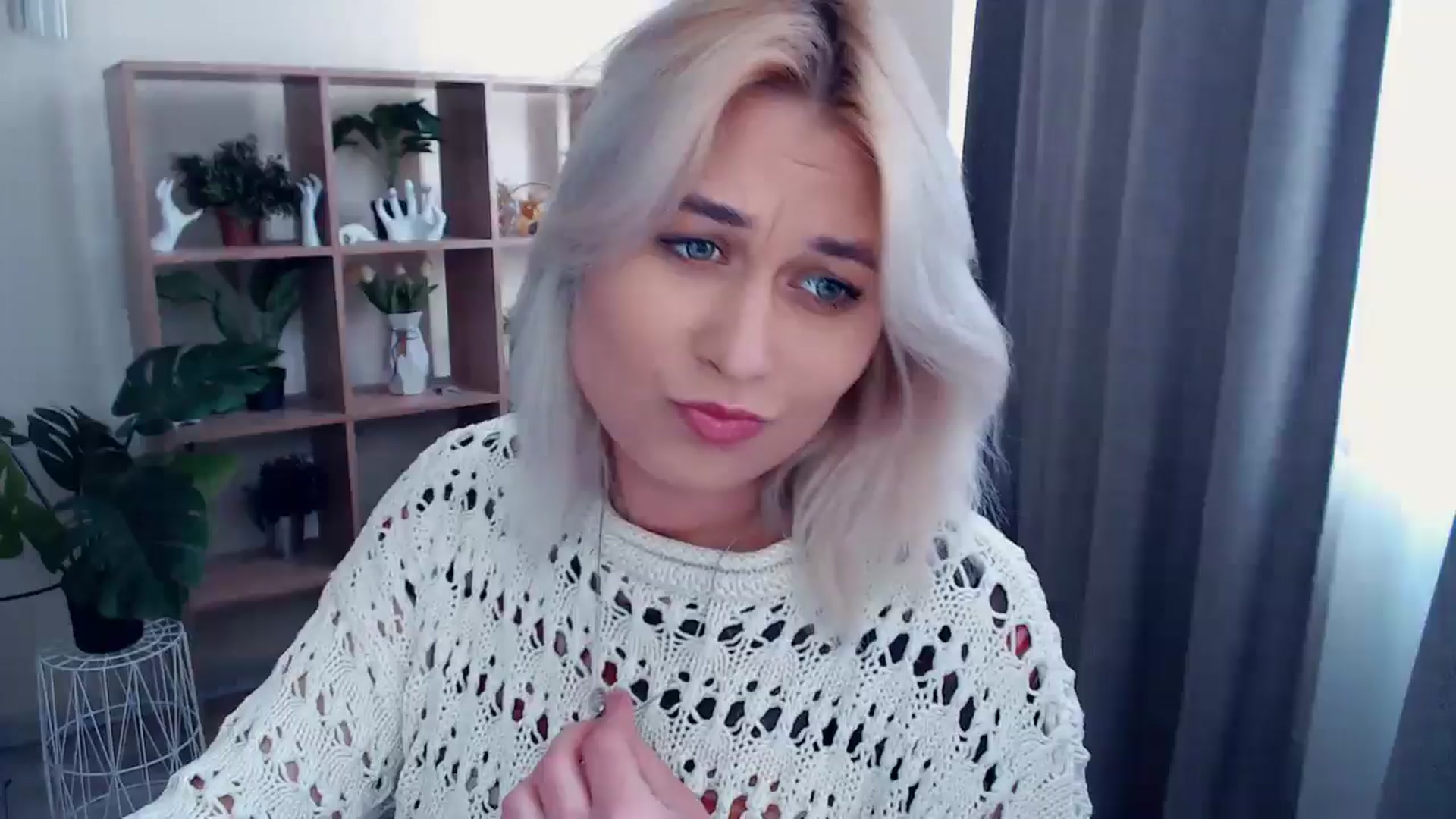 Gallery image thumbnail from Kukla_kolduna's myfreecams stream on, 05/18/2024, 14:39 image 4 of 20