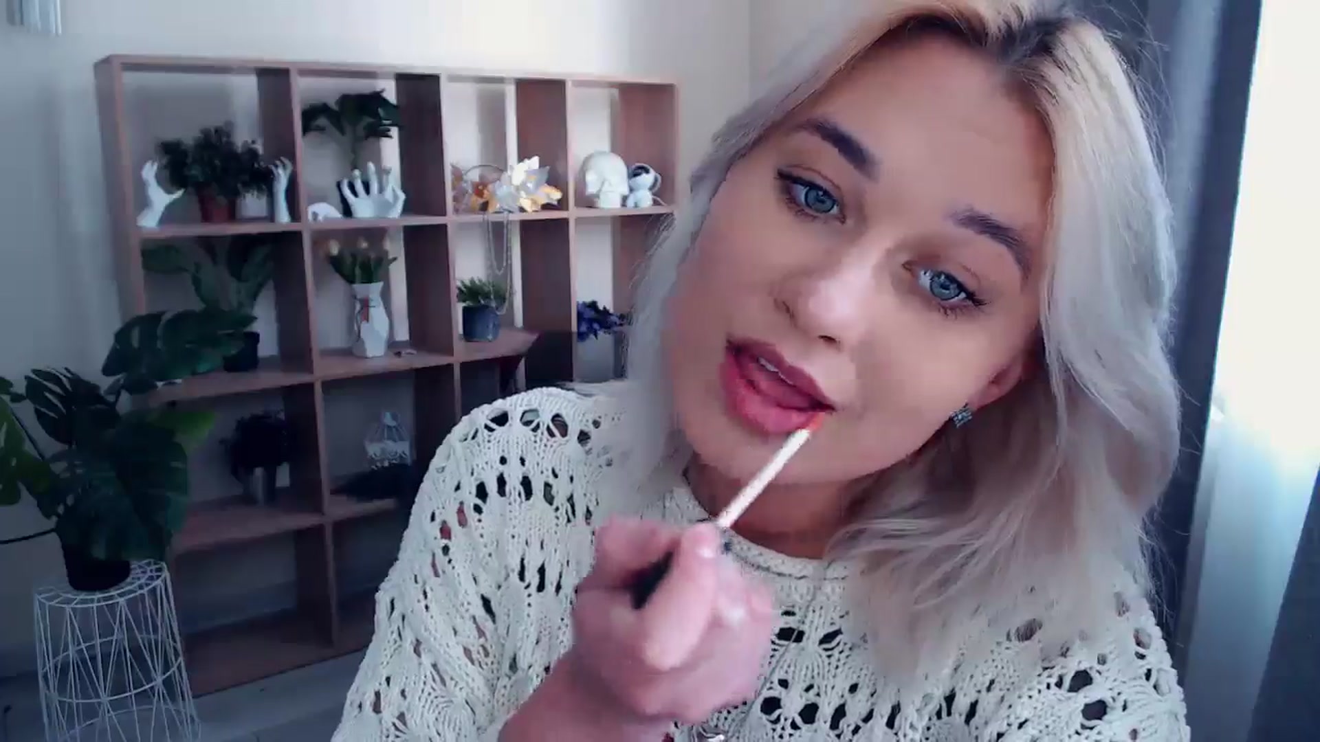 Gallery image thumbnail from Kukla_kolduna's myfreecams stream on, 05/18/2024, 14:39 image 2 of 20