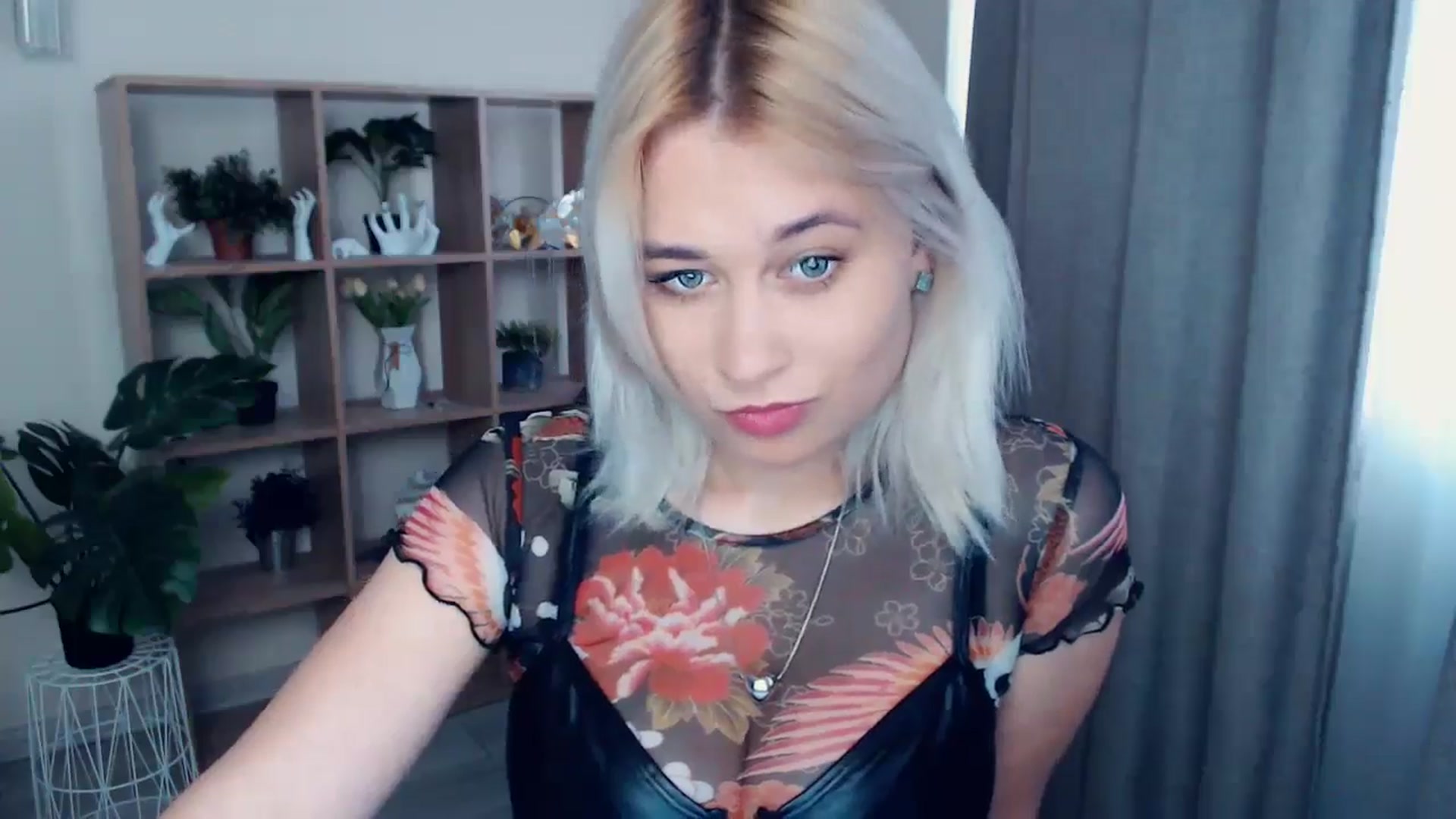 Gallery image thumbnail from Kukla_kolduna's myfreecams stream on, 05/18/2024, 15:33 image 18 of 20