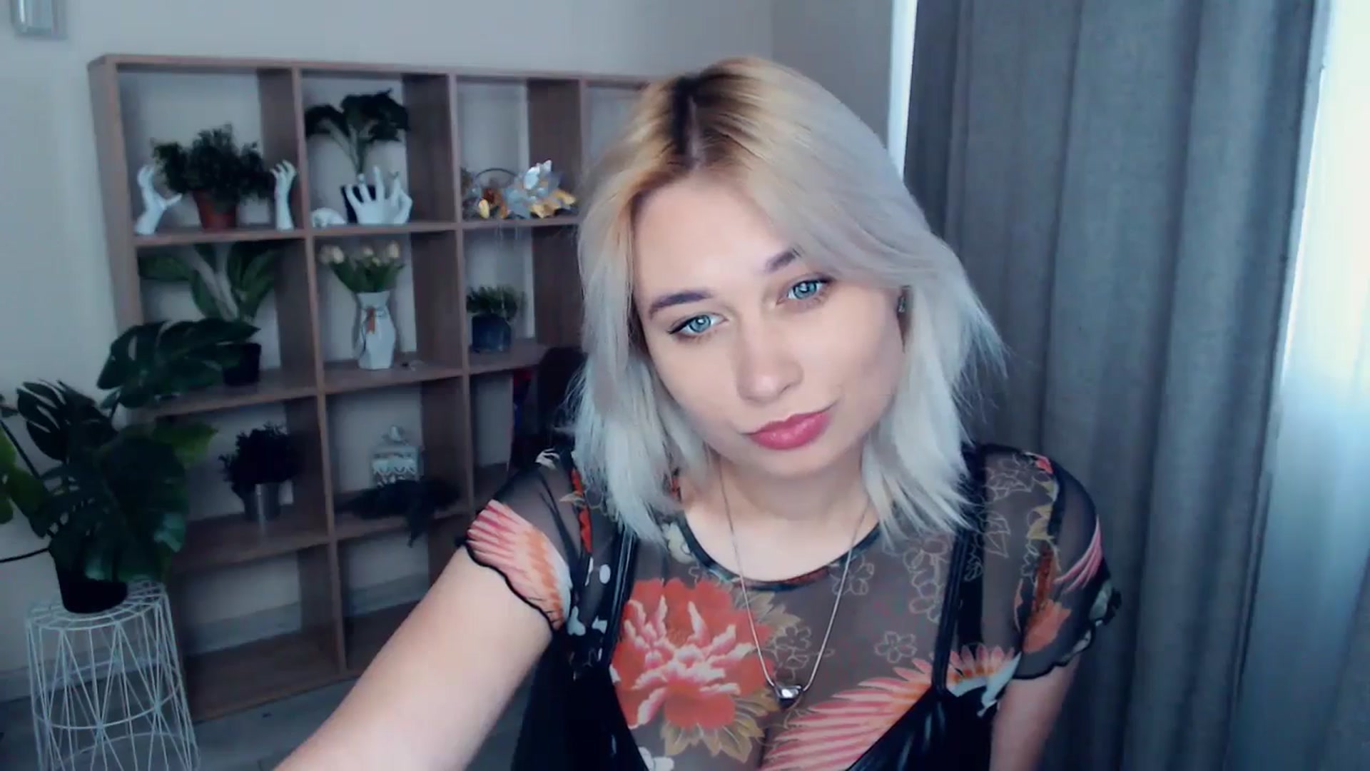 Gallery image thumbnail from Kukla_kolduna's myfreecams stream on, 05/18/2024, 16:13 image 3 of 20