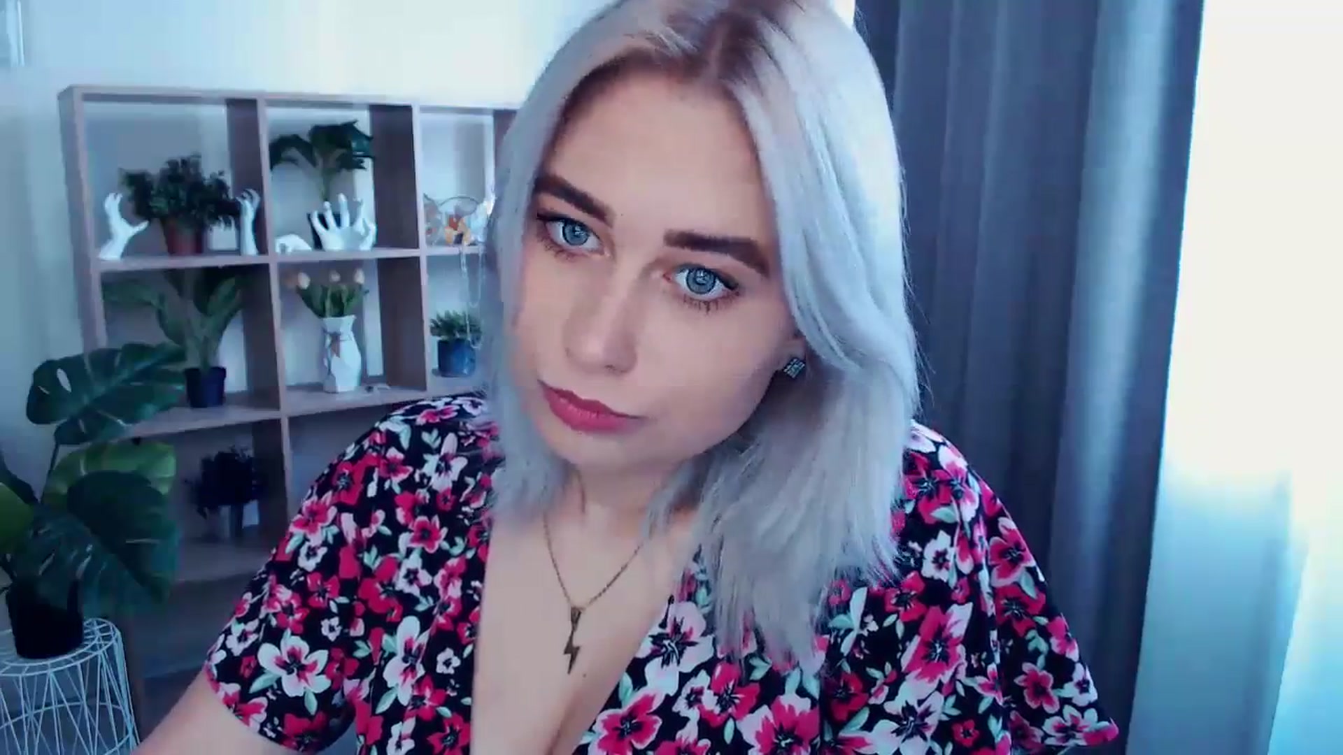 Gallery image thumbnail from Kukla_kolduna's myfreecams stream on, 05/19/2024, 13:31 image 12 of 20