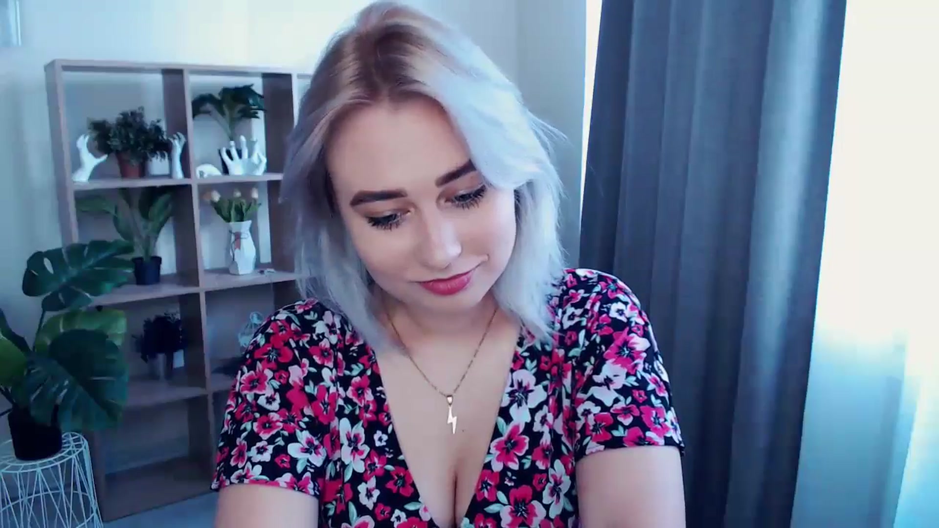 Gallery image thumbnail from Kukla_kolduna's myfreecams stream on, 05/19/2024, 13:31 image 11 of 20