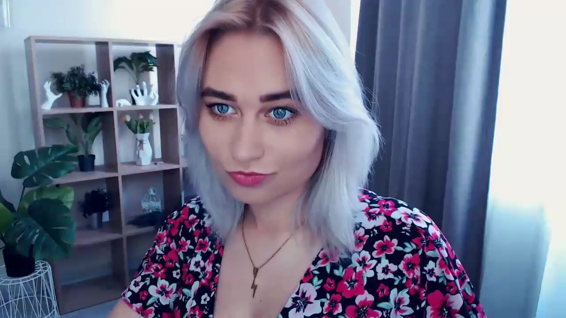 Gallery image thumbnail from Kukla_kolduna's myfreecams stream on, 05/19/2024, 13:31 image 14 of 20