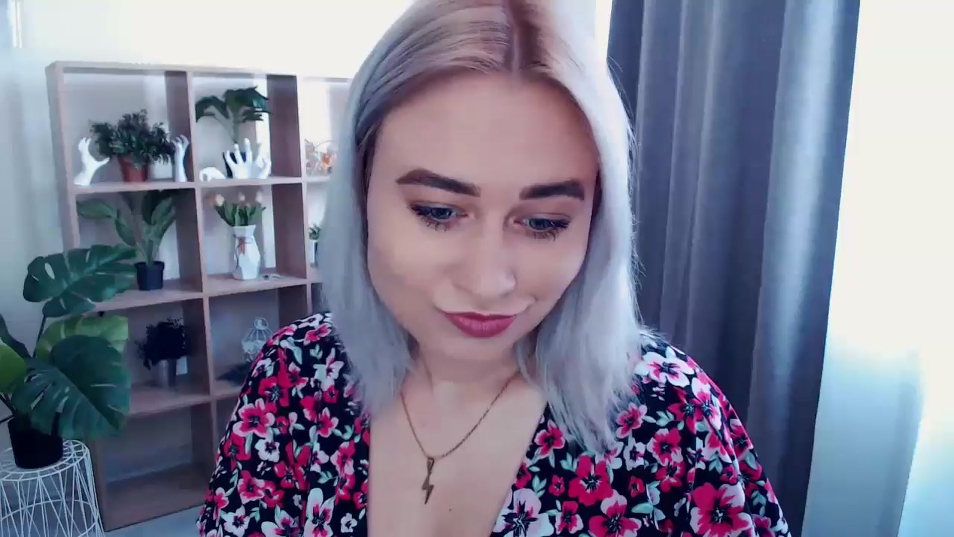 Gallery image thumbnail from Kukla_kolduna's myfreecams stream on, 05/19/2024, 13:31 image 1 of 20