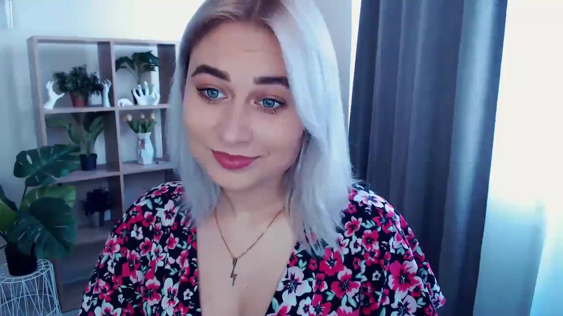 Gallery image thumbnail from Kukla_kolduna's myfreecams stream on, 05/19/2024, 13:31 image 4 of 20