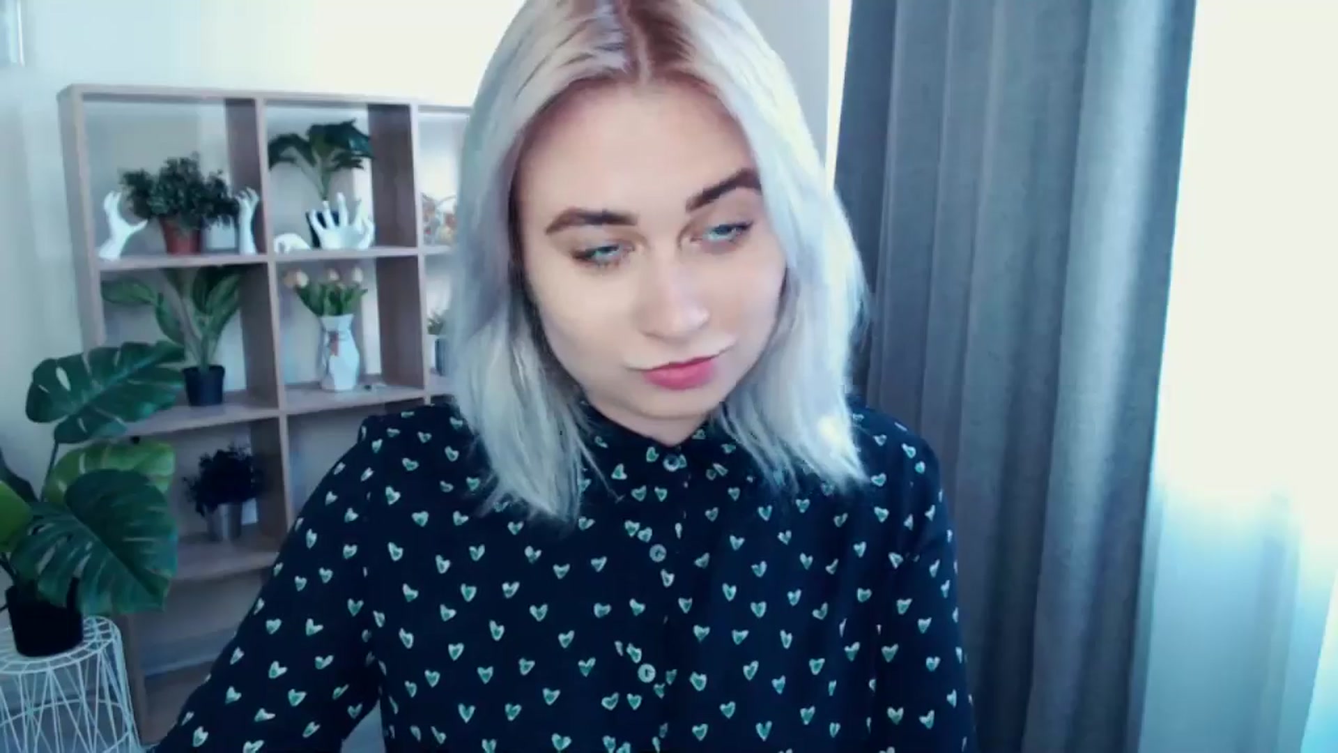 Gallery image thumbnail from Kukla_kolduna's myfreecams stream on, 05/19/2024, 16:08 image 19 of 20