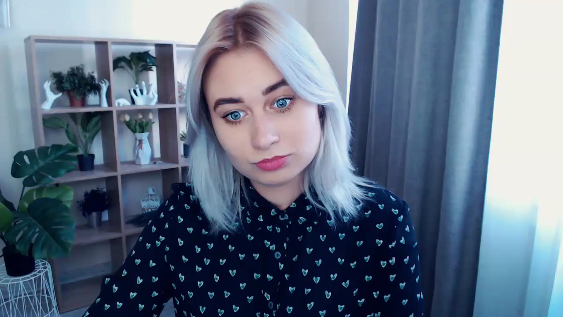Gallery image thumbnail from Kukla_kolduna's myfreecams stream on, 05/19/2024, 16:08 image 13 of 20