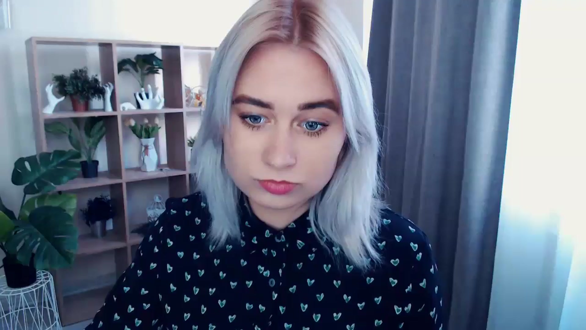 Gallery image thumbnail from Kukla_kolduna's myfreecams stream on, 05/19/2024, 16:08 image 1 of 20