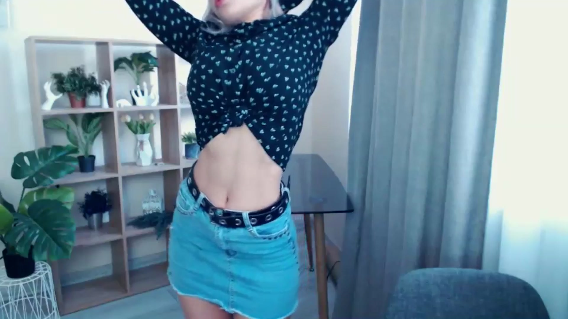 Gallery image thumbnail from Kukla_kolduna's myfreecams stream on, 05/19/2024, 16:08 image 18 of 20