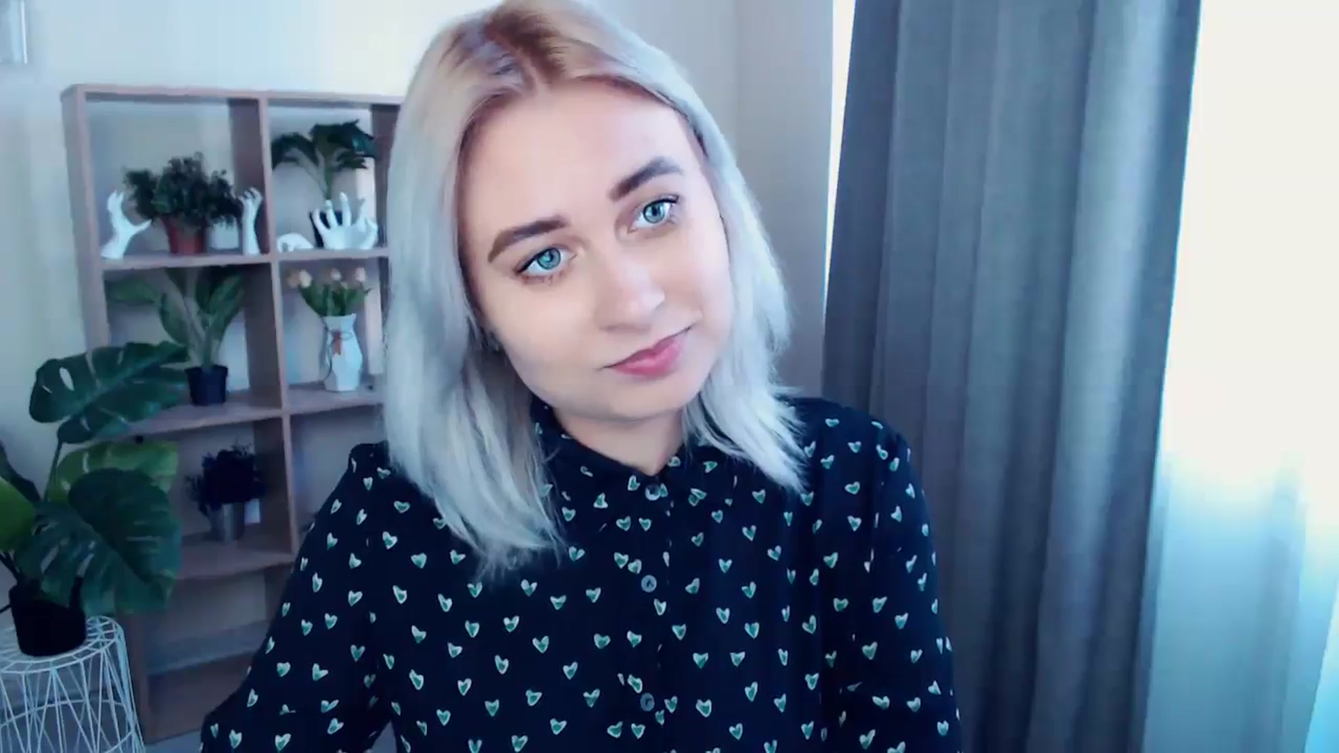 Gallery image thumbnail from Kukla_kolduna's myfreecams stream on, 05/19/2024, 16:51 image 10 of 20