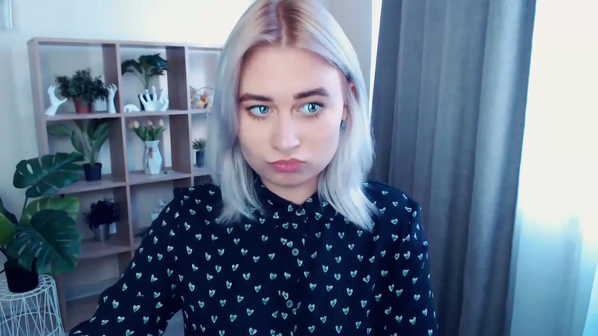 Gallery image thumbnail from Kukla_kolduna's myfreecams stream on, 05/19/2024, 16:51 image 7 of 20