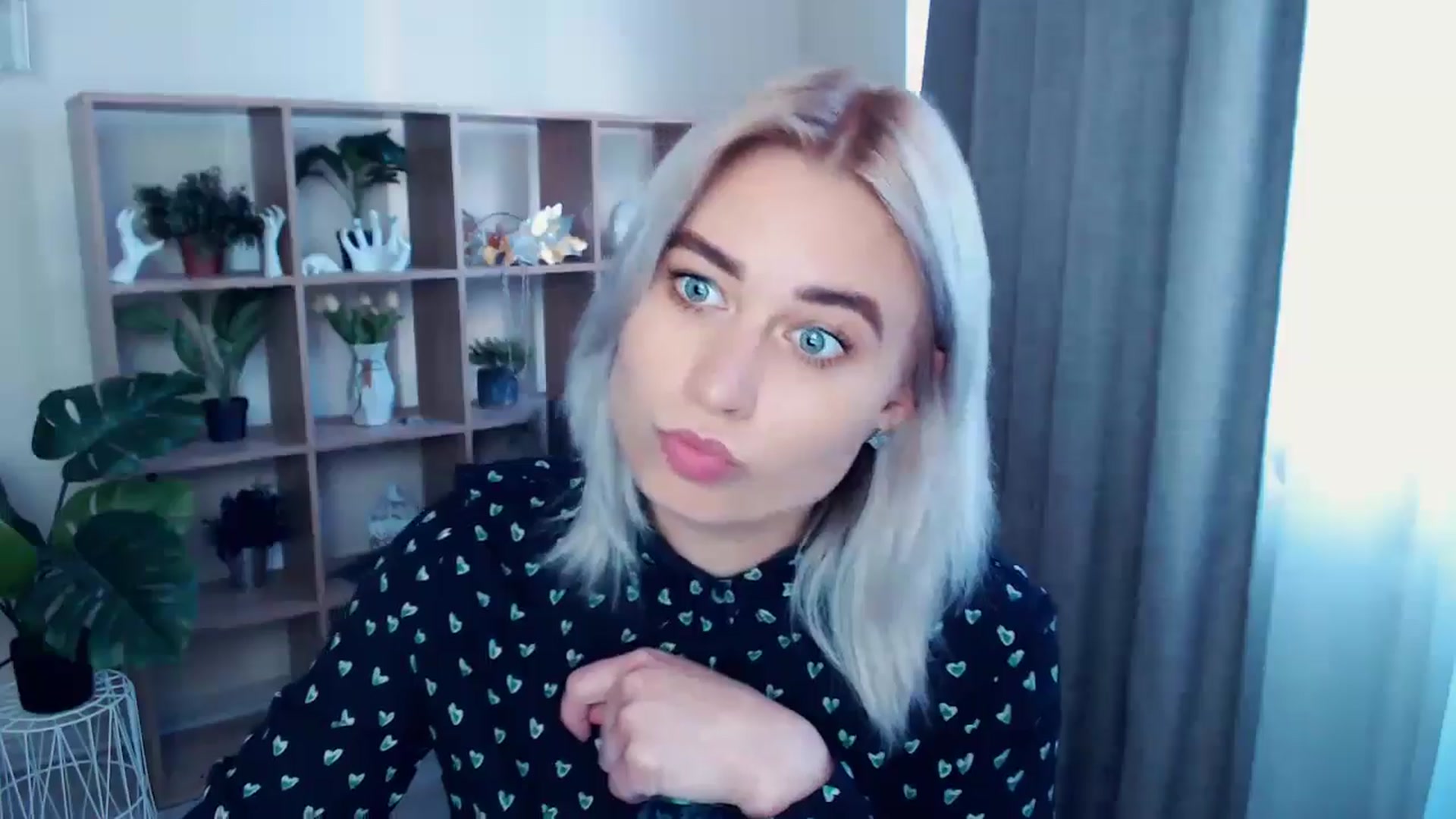 Gallery image thumbnail from Kukla_kolduna's myfreecams stream on, 05/19/2024, 16:51 image 20 of 20