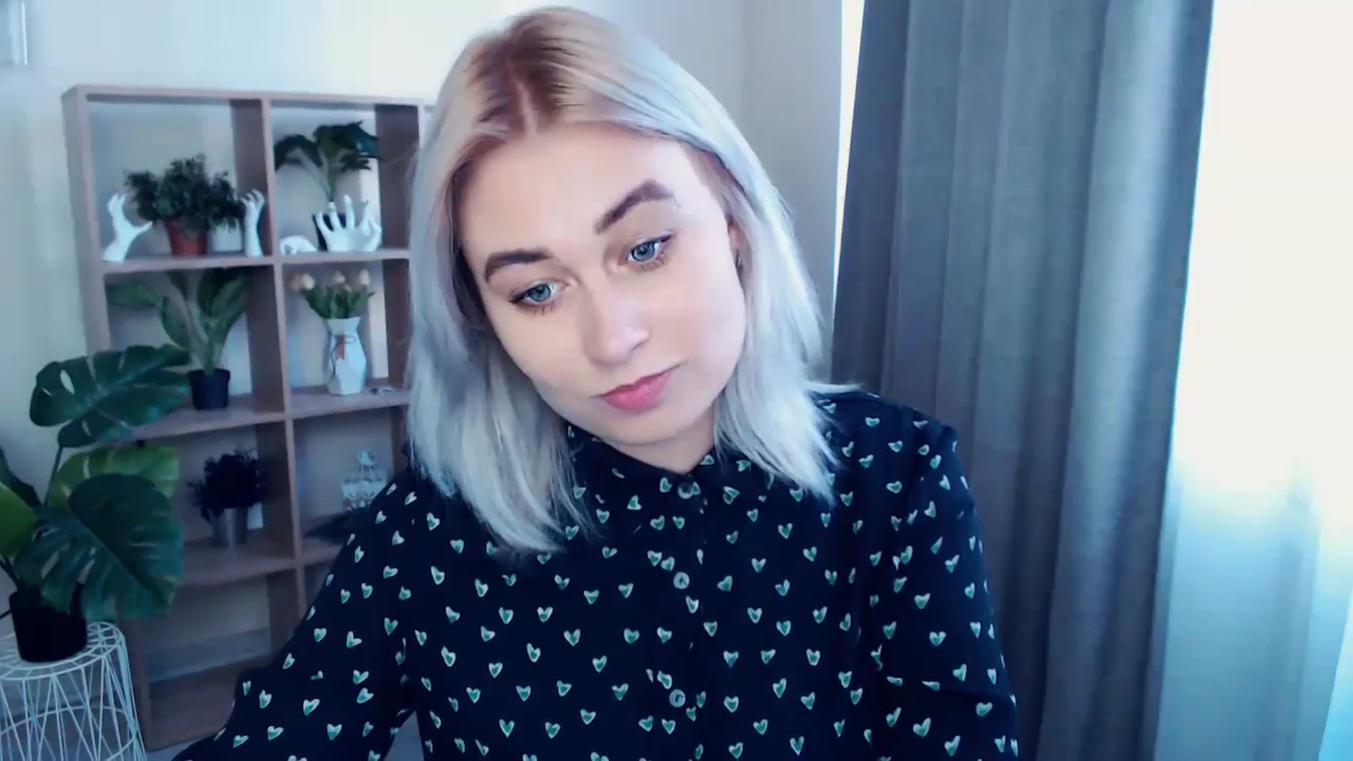 Gallery image thumbnail from Kukla_kolduna's myfreecams stream on, 05/19/2024, 16:51 image 9 of 20
