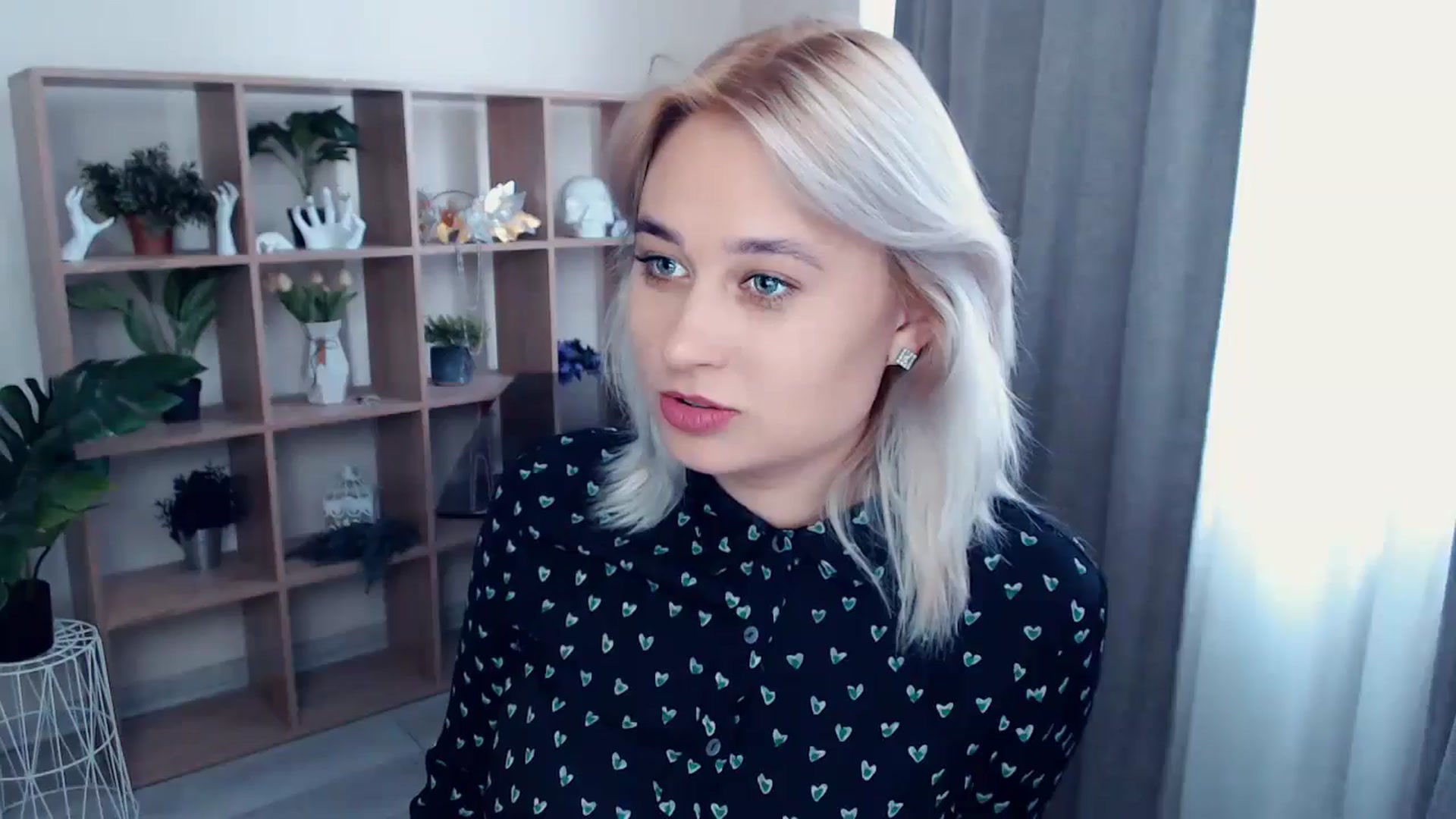 Gallery image thumbnail from Kukla_kolduna's myfreecams stream on, 05/23/2024, 14:52 image 4 of 20