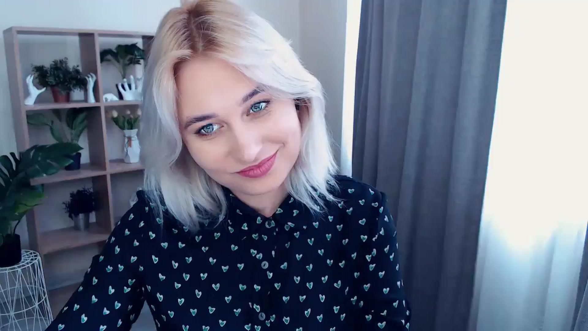 Gallery image thumbnail from Kukla_kolduna's myfreecams stream on, 05/23/2024, 14:52 image 16 of 20