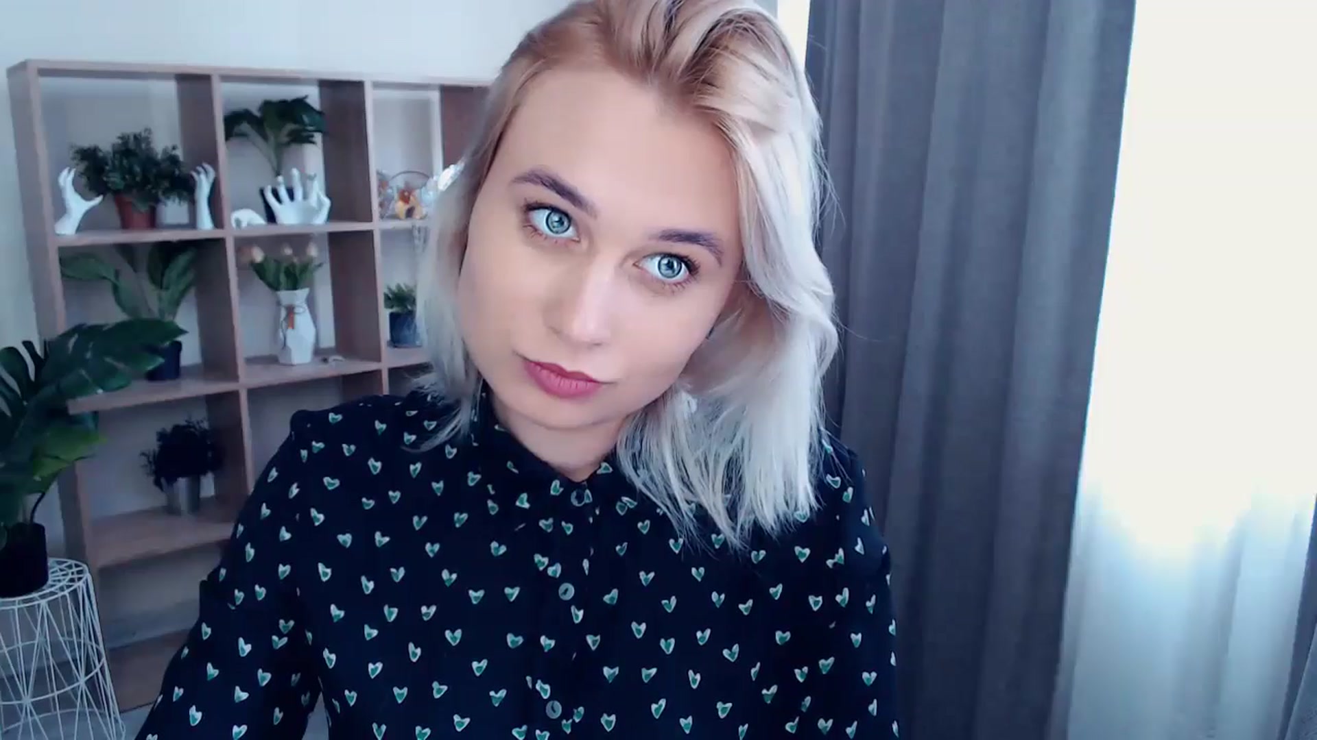 Gallery image thumbnail from Kukla_kolduna's myfreecams stream on, 05/23/2024, 14:52 image 14 of 20