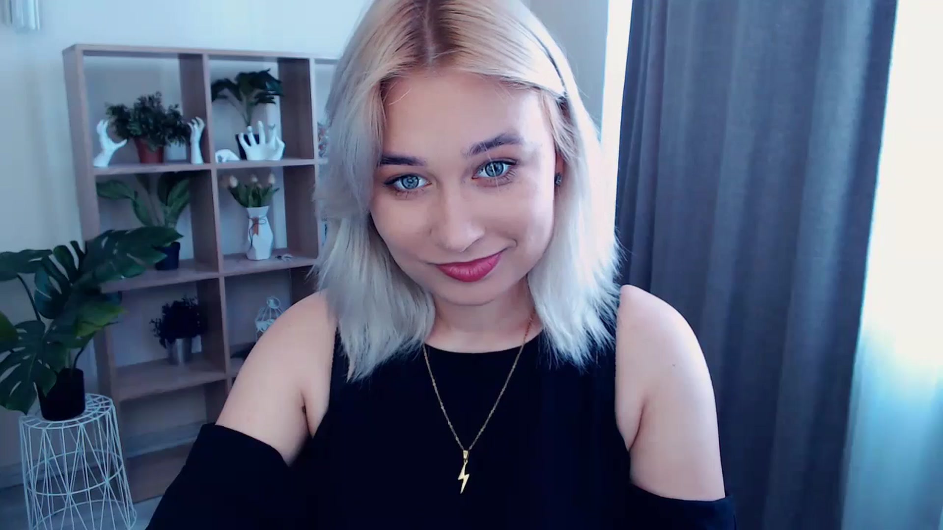 Gallery image thumbnail from Kukla_kolduna's myfreecams stream on, 05/24/2024, 09:31 image 11 of 20