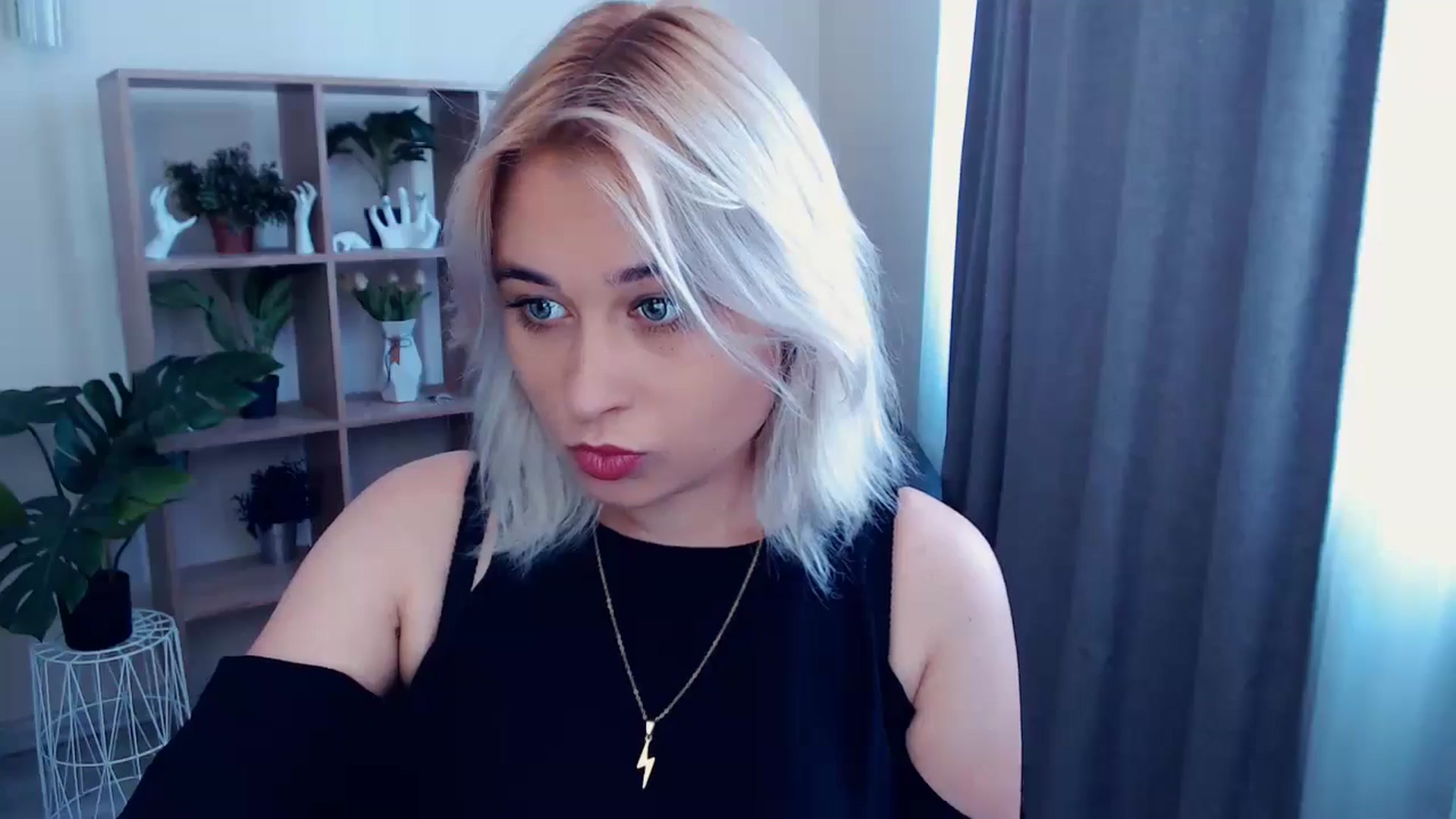 Gallery image thumbnail from Kukla_kolduna's myfreecams stream on, 05/24/2024, 09:31 image 5 of 20