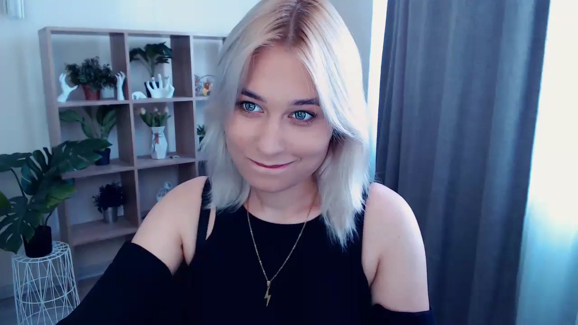 Gallery image thumbnail from Kukla_kolduna's myfreecams stream on, 05/24/2024, 09:31 image 18 of 20