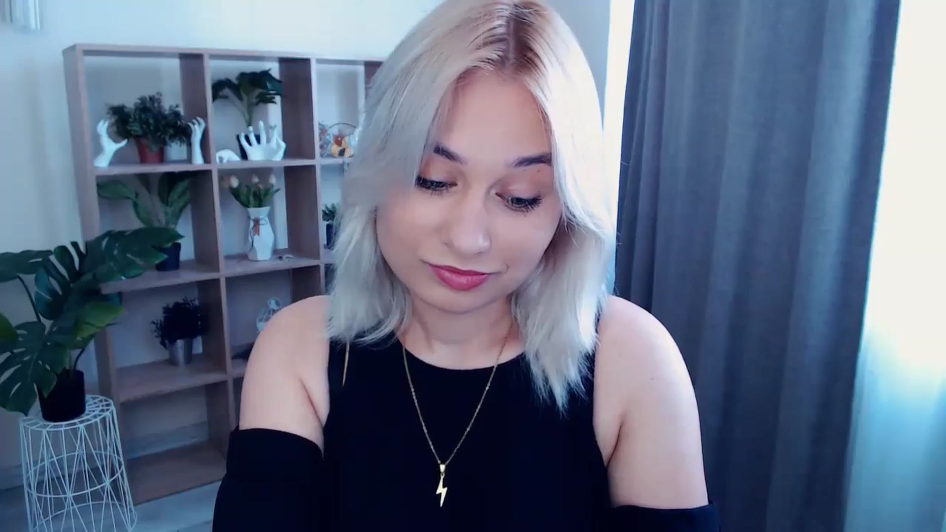 Gallery image thumbnail from Kukla_kolduna's myfreecams stream on, 05/24/2024, 09:31 image 19 of 20