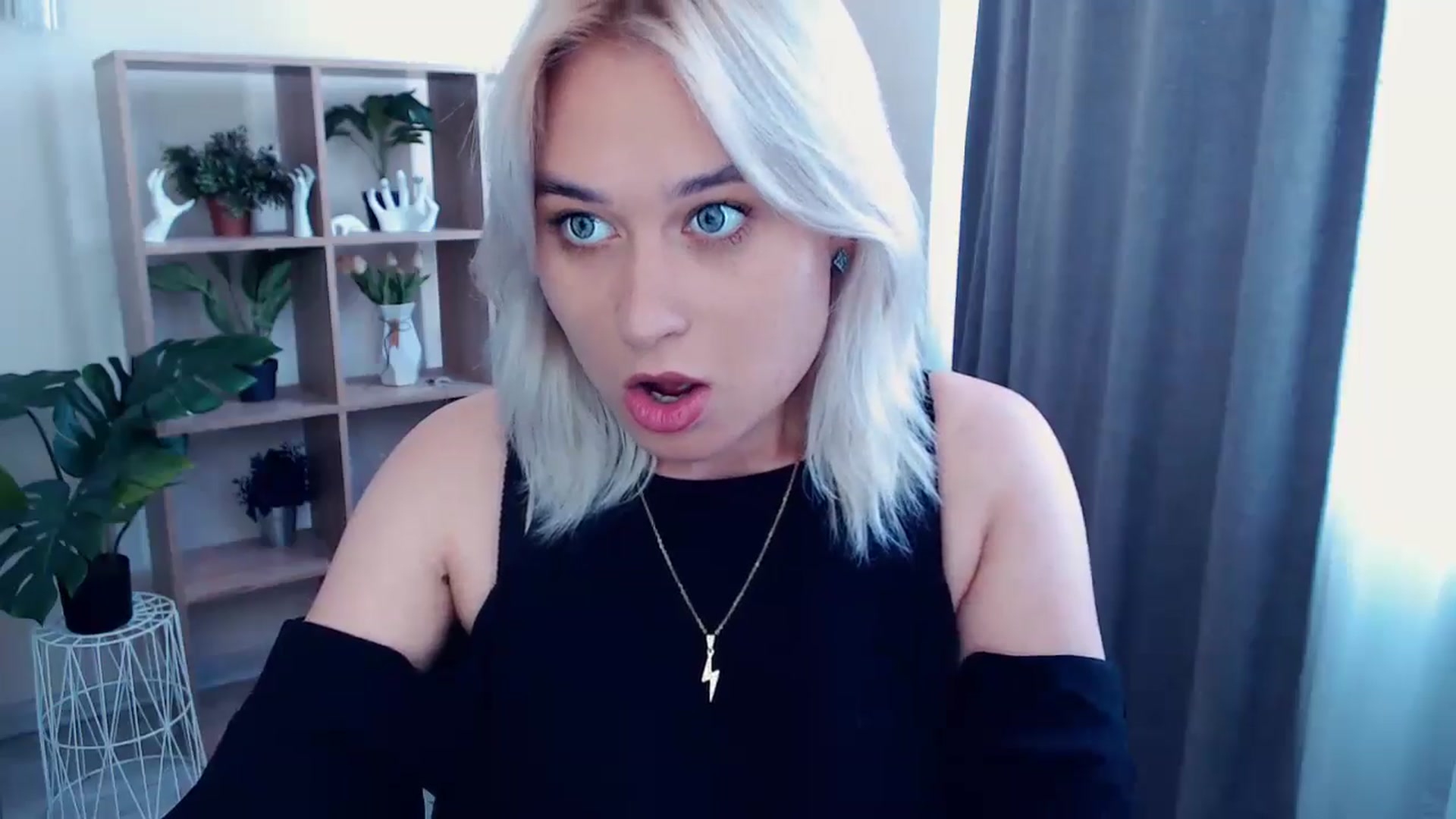Gallery image thumbnail from Kukla_kolduna's myfreecams stream on, 05/24/2024, 11:07 image 13 of 20