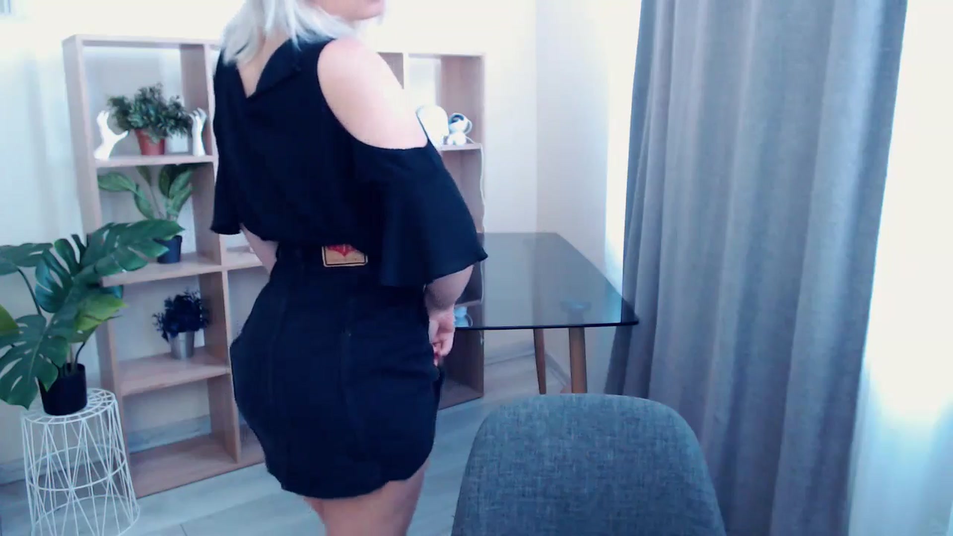 Gallery image thumbnail from Kukla_kolduna's myfreecams stream on, 05/24/2024, 11:07 image 11 of 20
