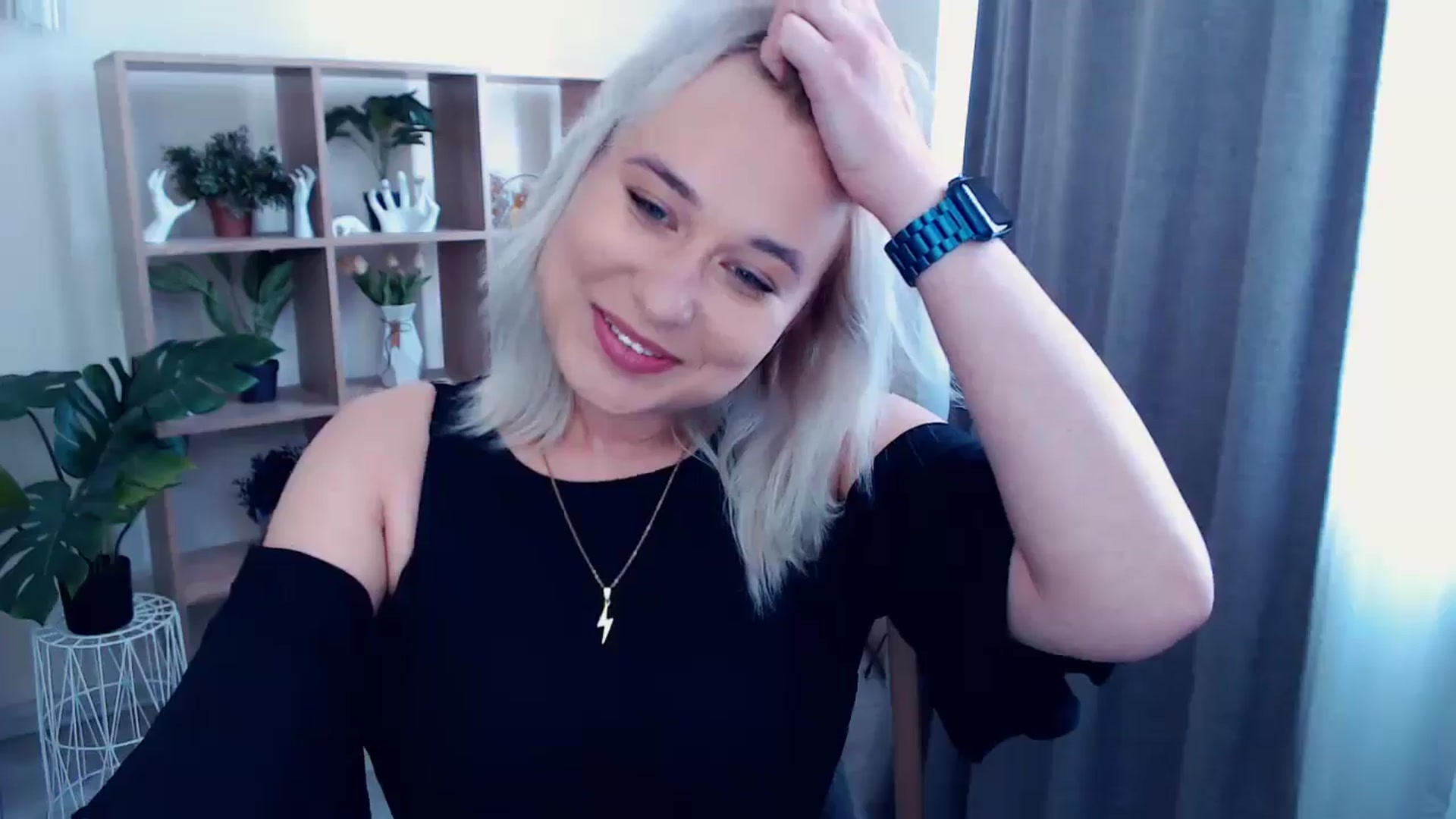 Gallery image thumbnail from Kukla_kolduna's myfreecams stream on, 05/24/2024, 11:07 image 2 of 20