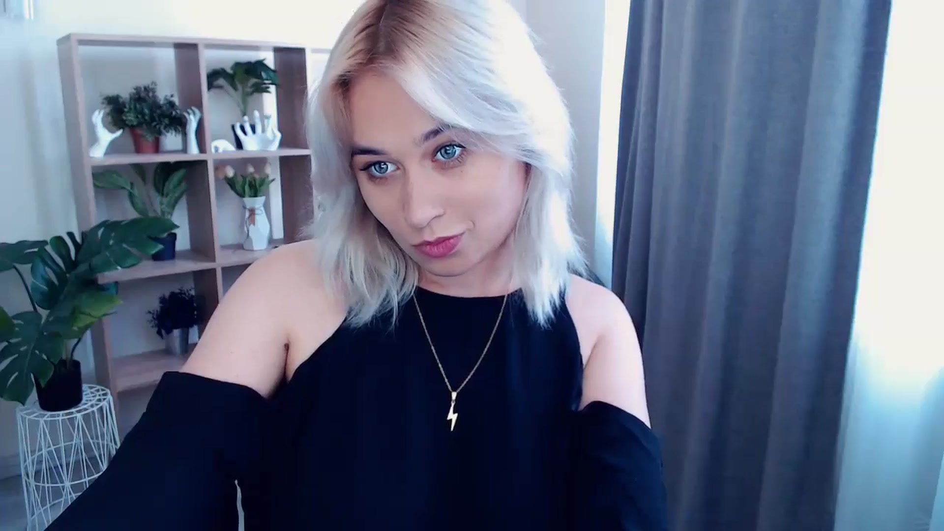 Gallery image thumbnail from Kukla_kolduna's myfreecams stream on, 05/24/2024, 11:07 image 20 of 20